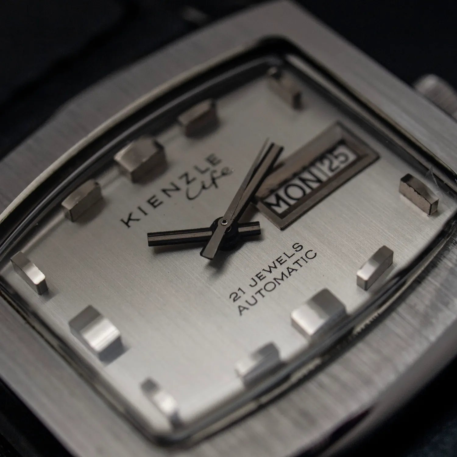 Kienzle Life Automatic – front view