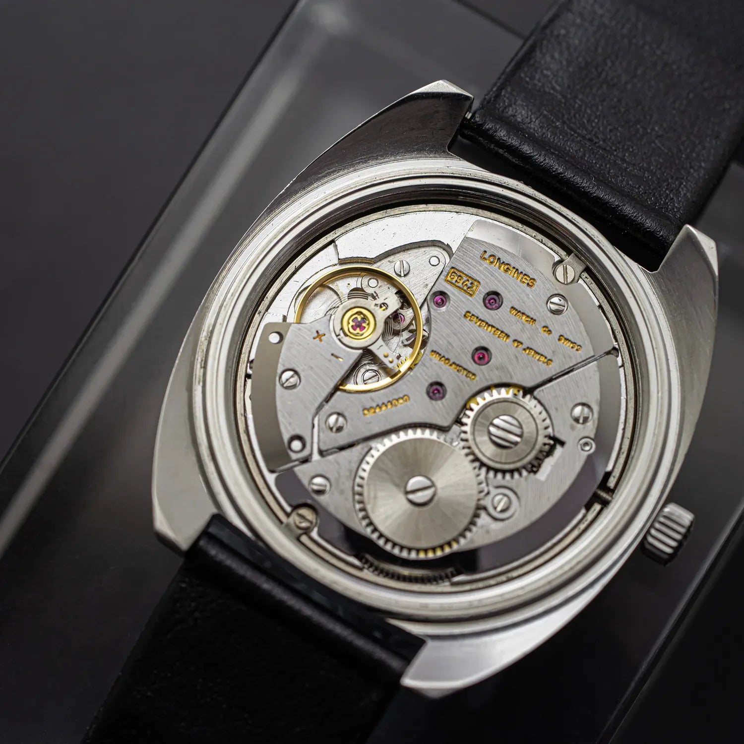 Longines Conquest Ref. 1558-2 Cal. 6942 – side view alternative angle