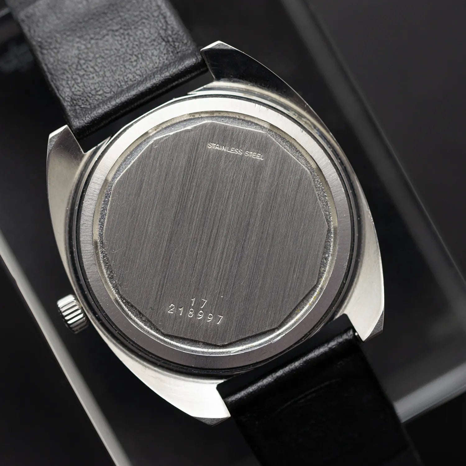 Longines Conquest Ref. 1558-2 Cal. 6942 – movement close-up