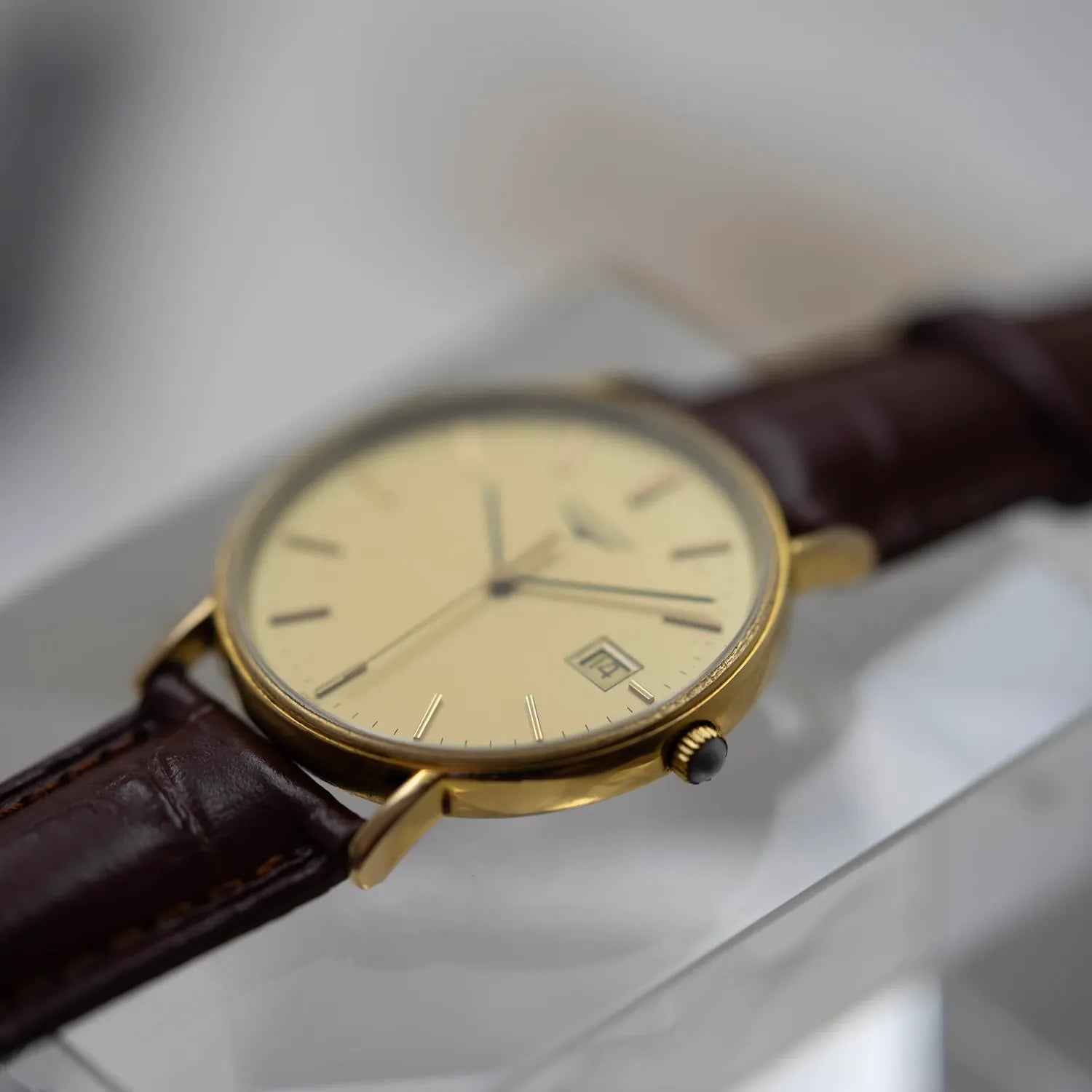 Longines L4.636.2 – side view alternative angle