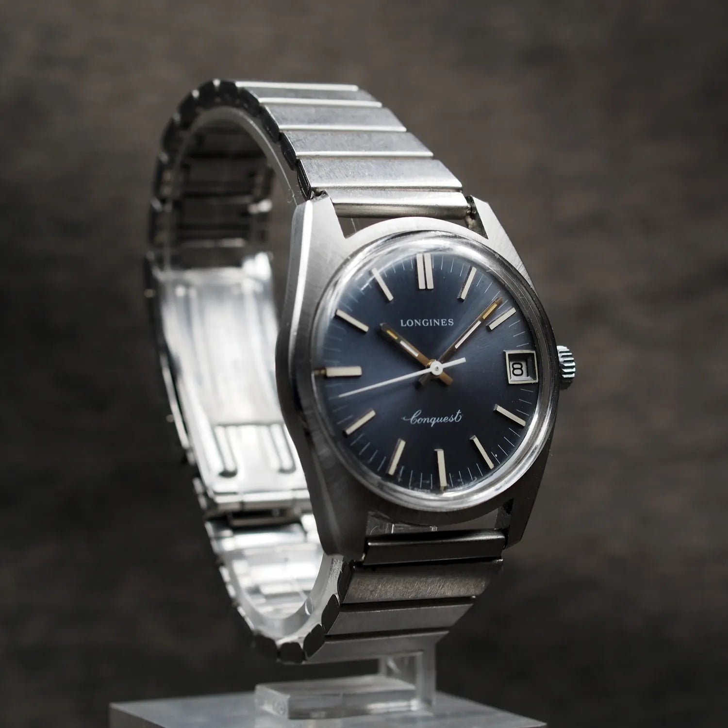 Longines Ref. 1557 1 866, Cal. 6952 – dial close-up