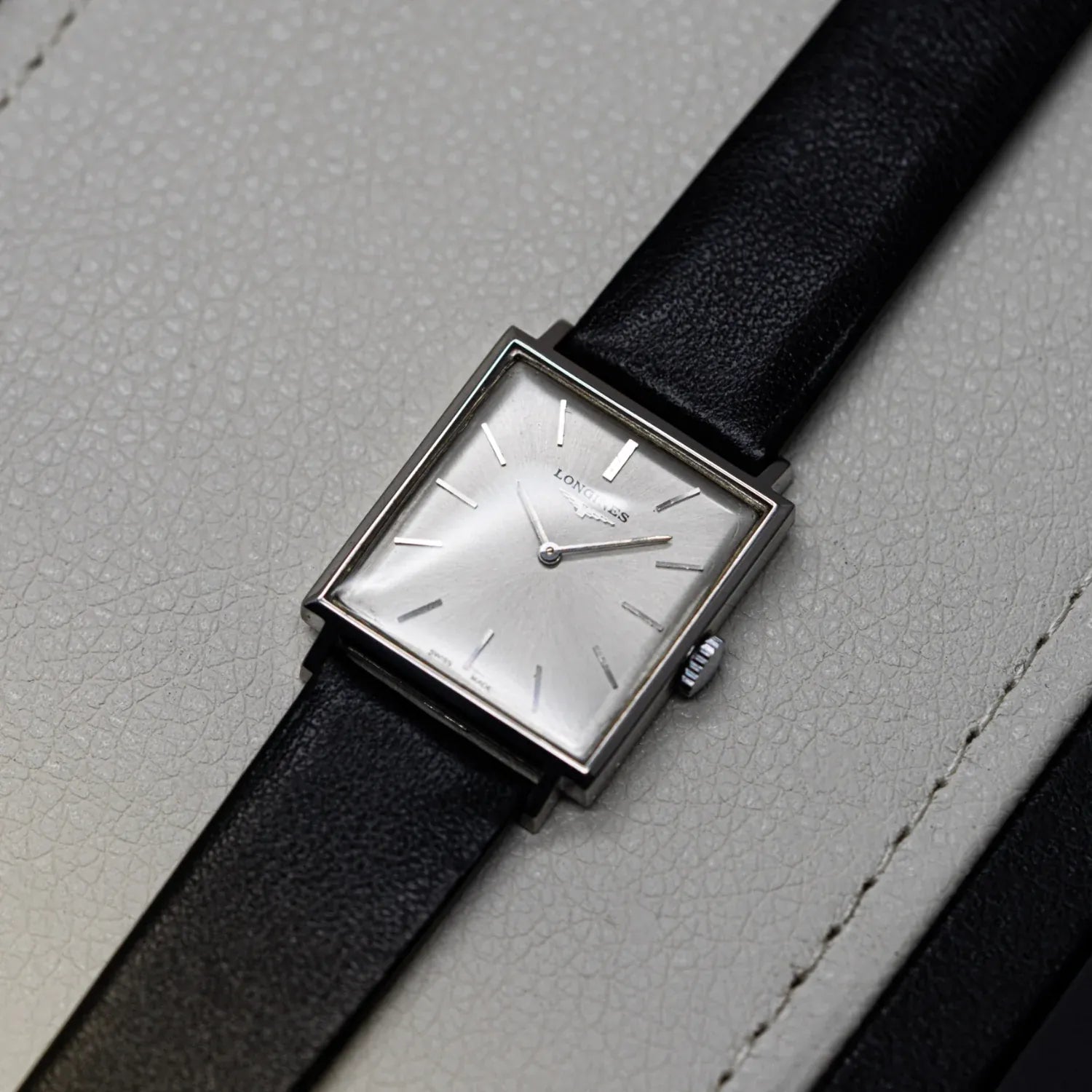 Longines Ref. 7338, Cal. 19.4 – dial close-up