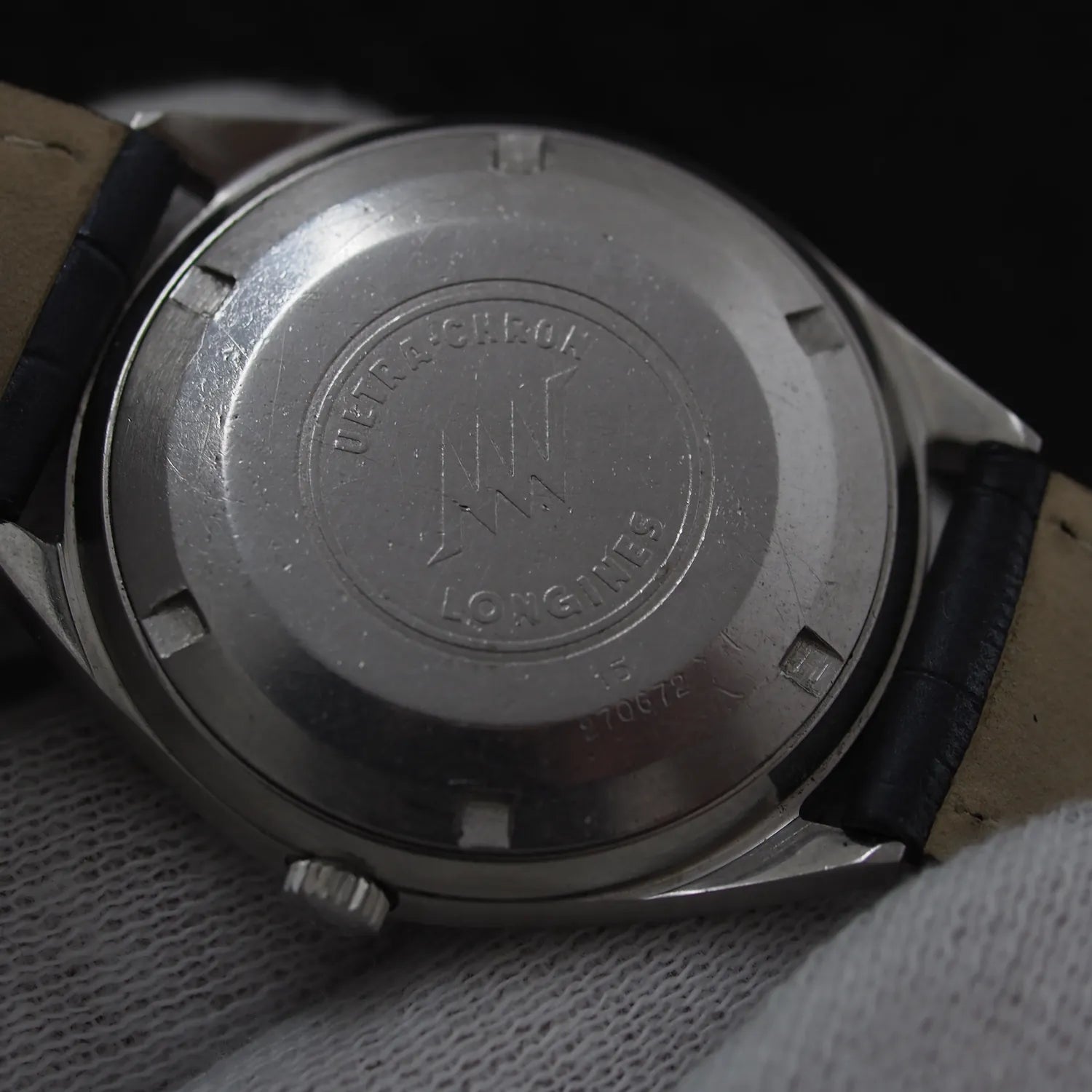 Longines Ultra - Chron Automatic, Ref. 7951-2 – side view