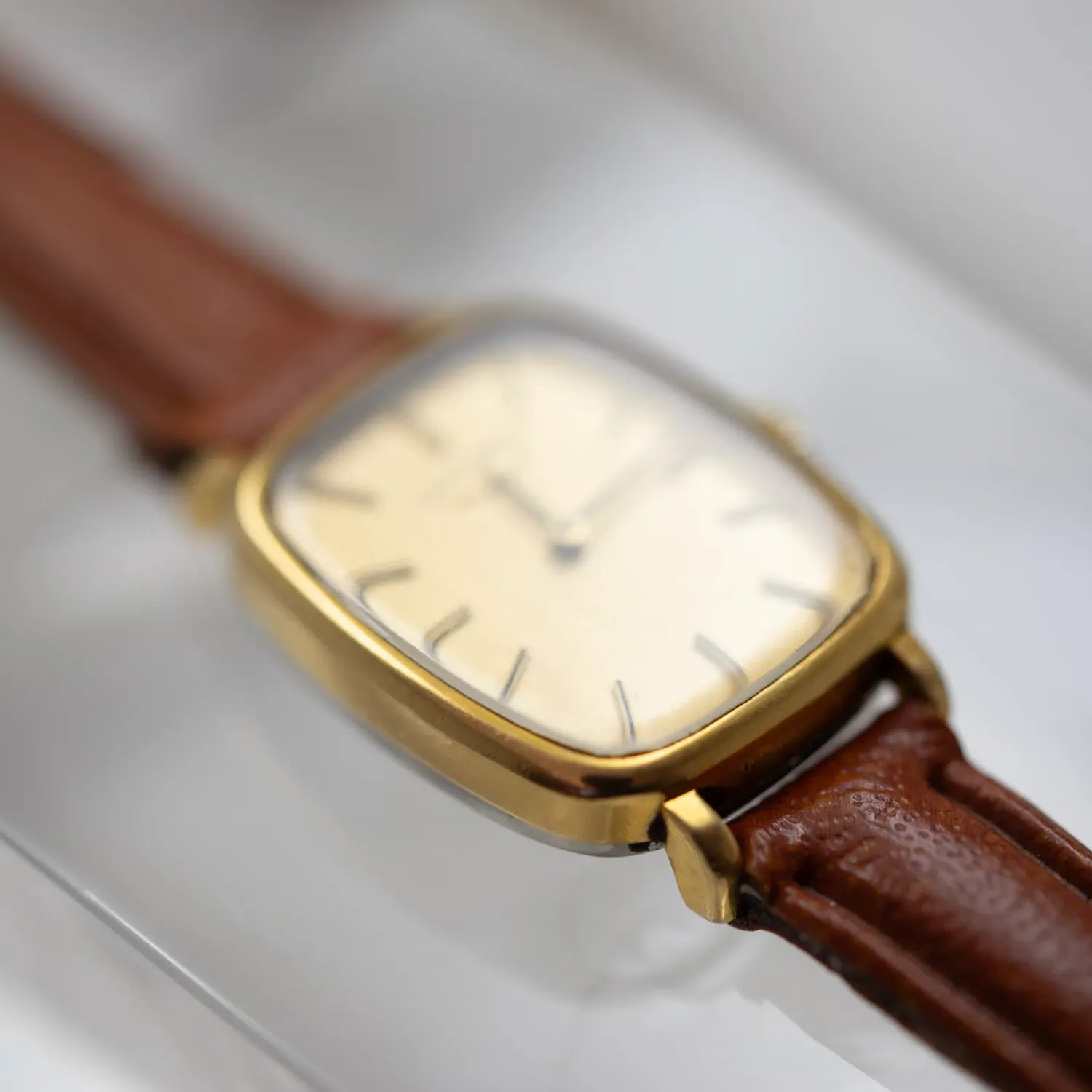 Longines Women's Vintage Dress Watch – side view