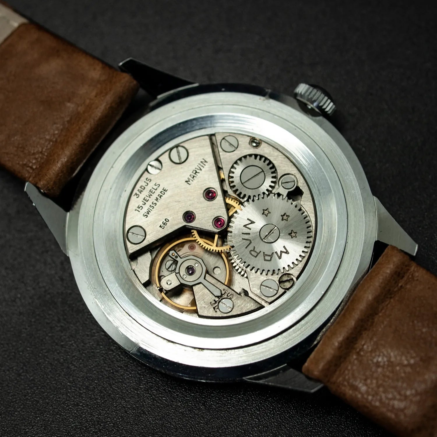 Marvin Cal. 560 – movement close-up