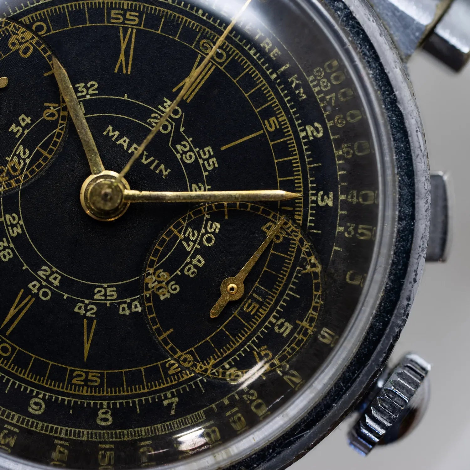 Marvin Chronograph Valjoux 23 – dial close-up
