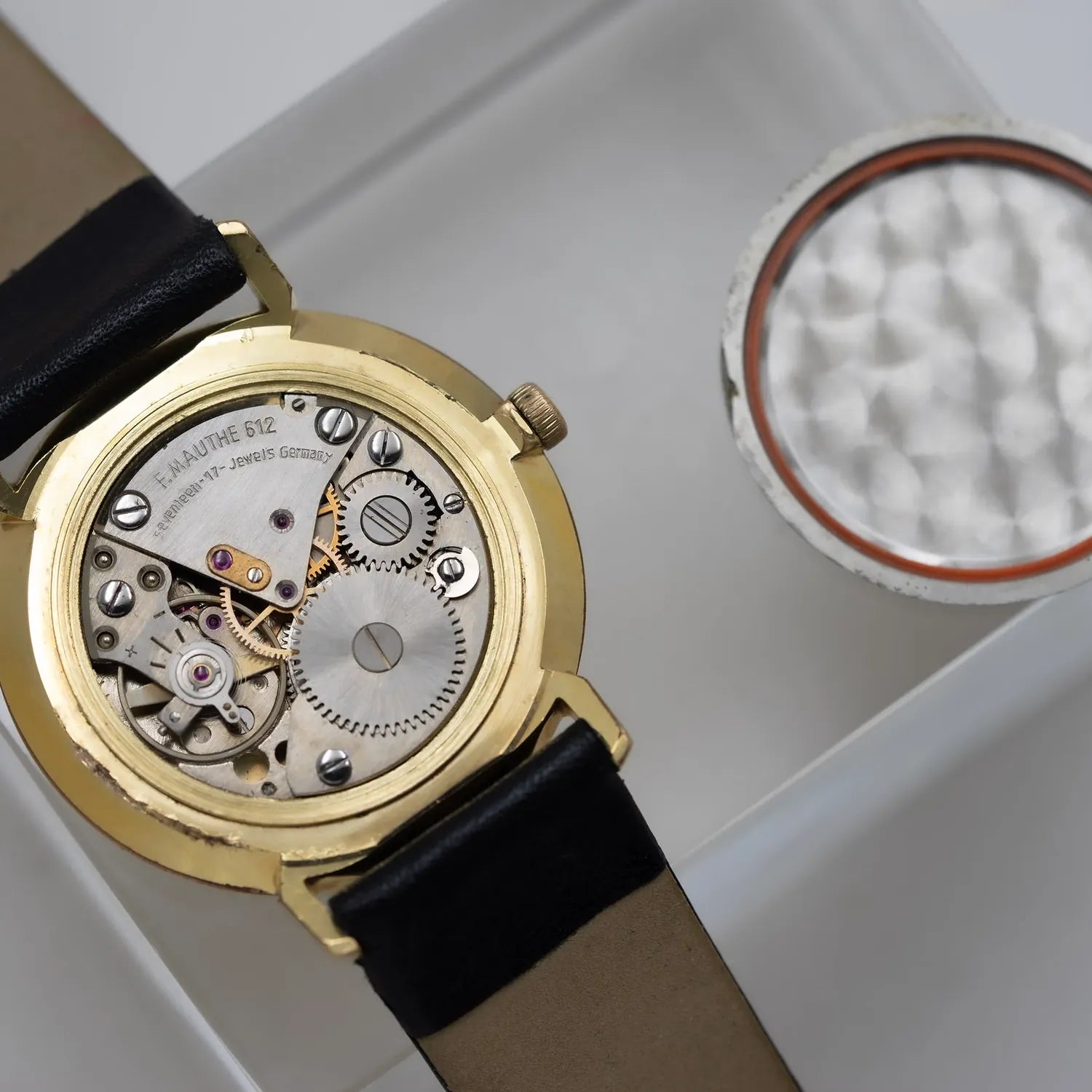 Mauthe Cal. 612 – dial close-up