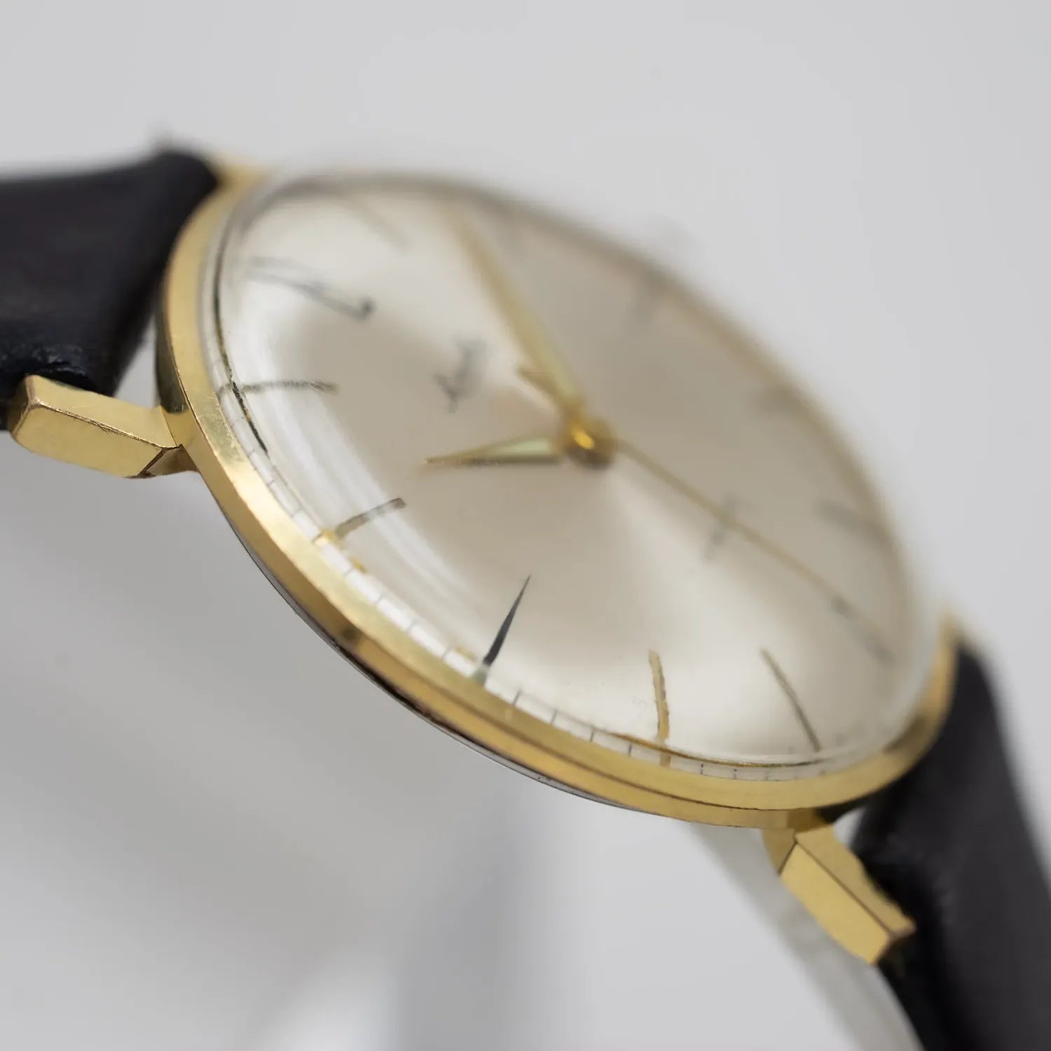 Mauthe Cal. 612 – side view alternative angle
