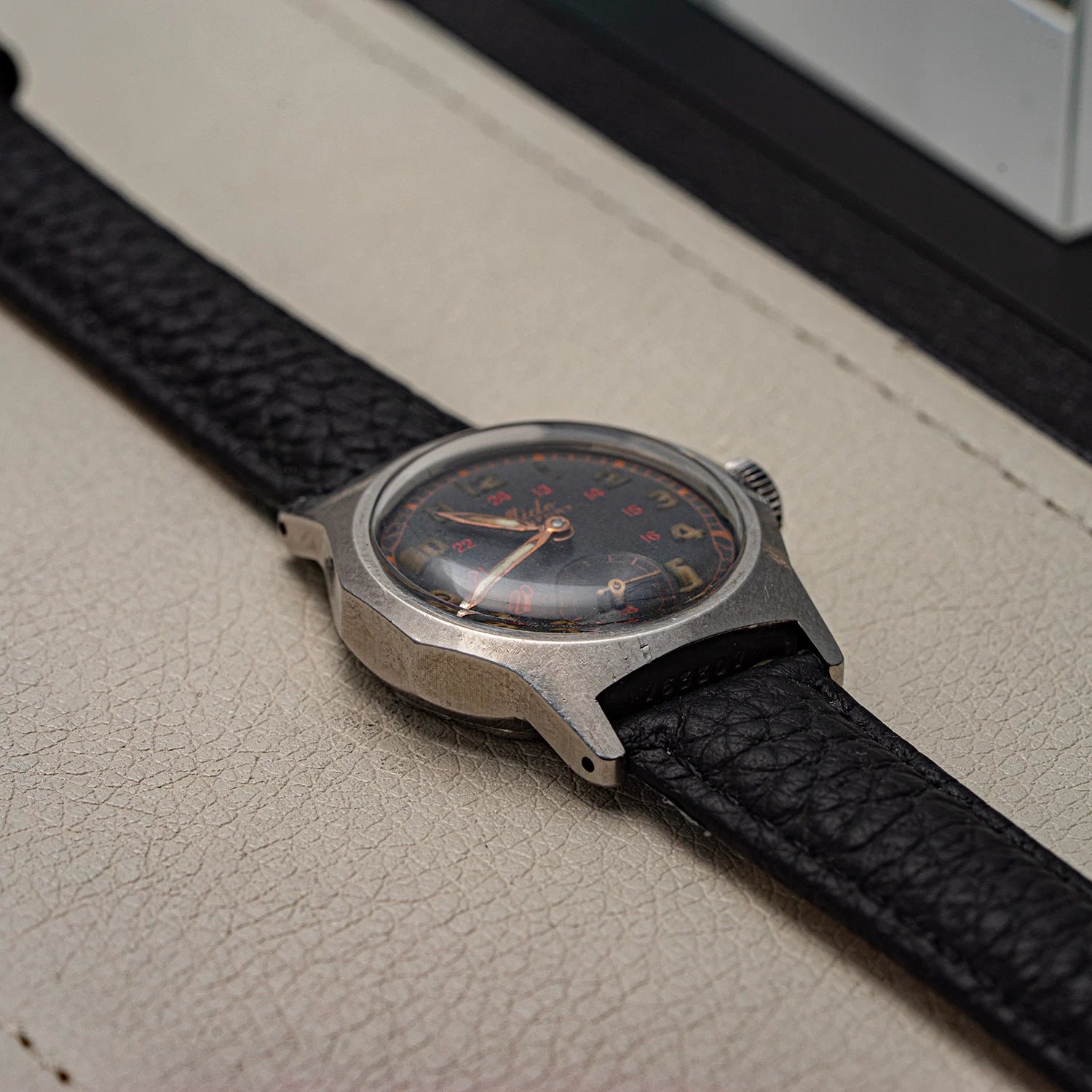 Mido Multifort Limited, Men’s Vintage Military Watch, 1940 case