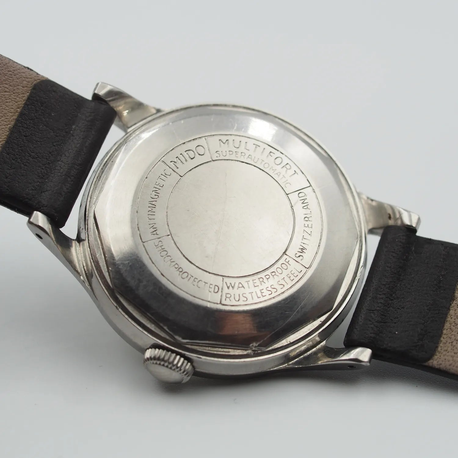 Mido Multifort Superautomatic Powerwind Cal. 917p – side view