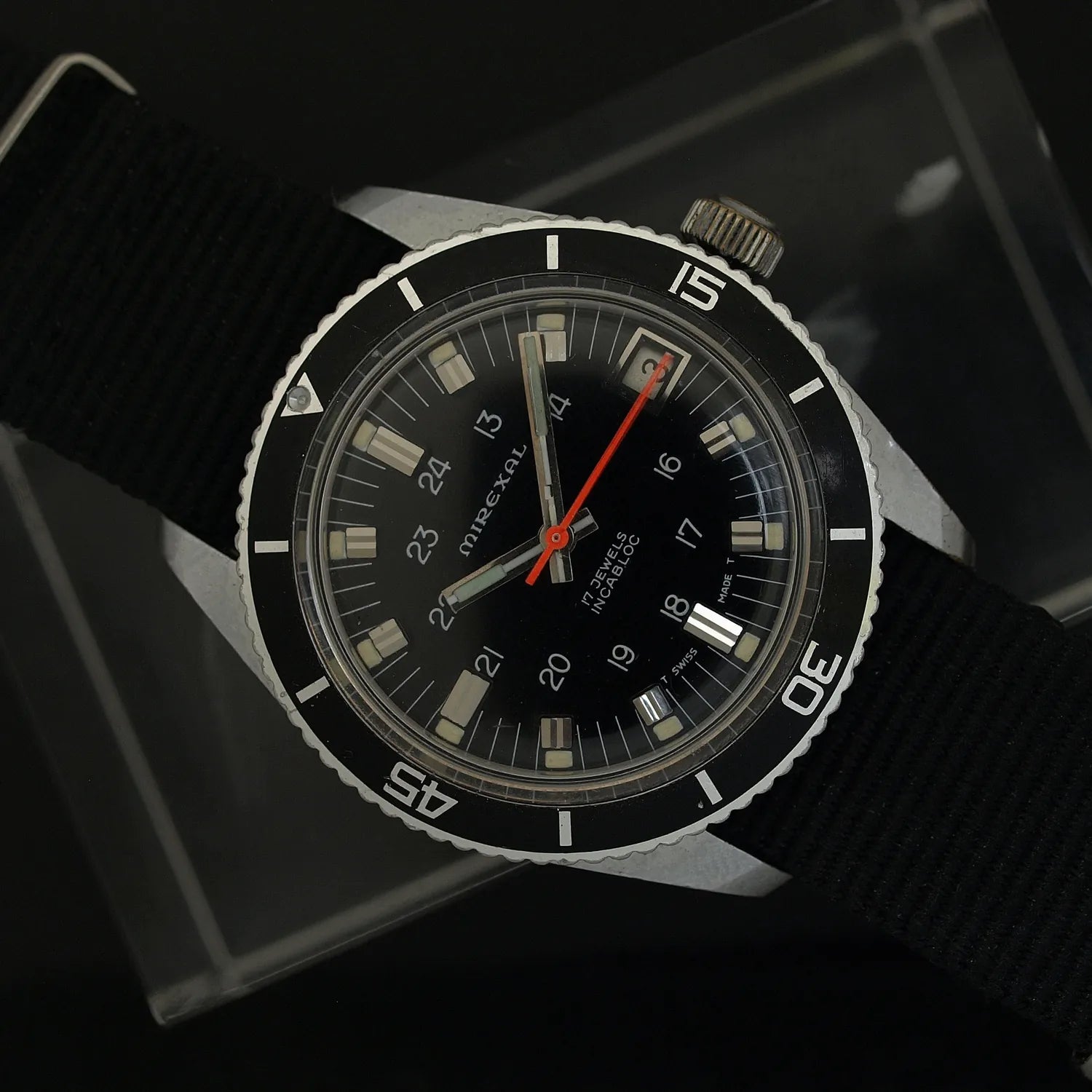 Mirexal Diver – front view