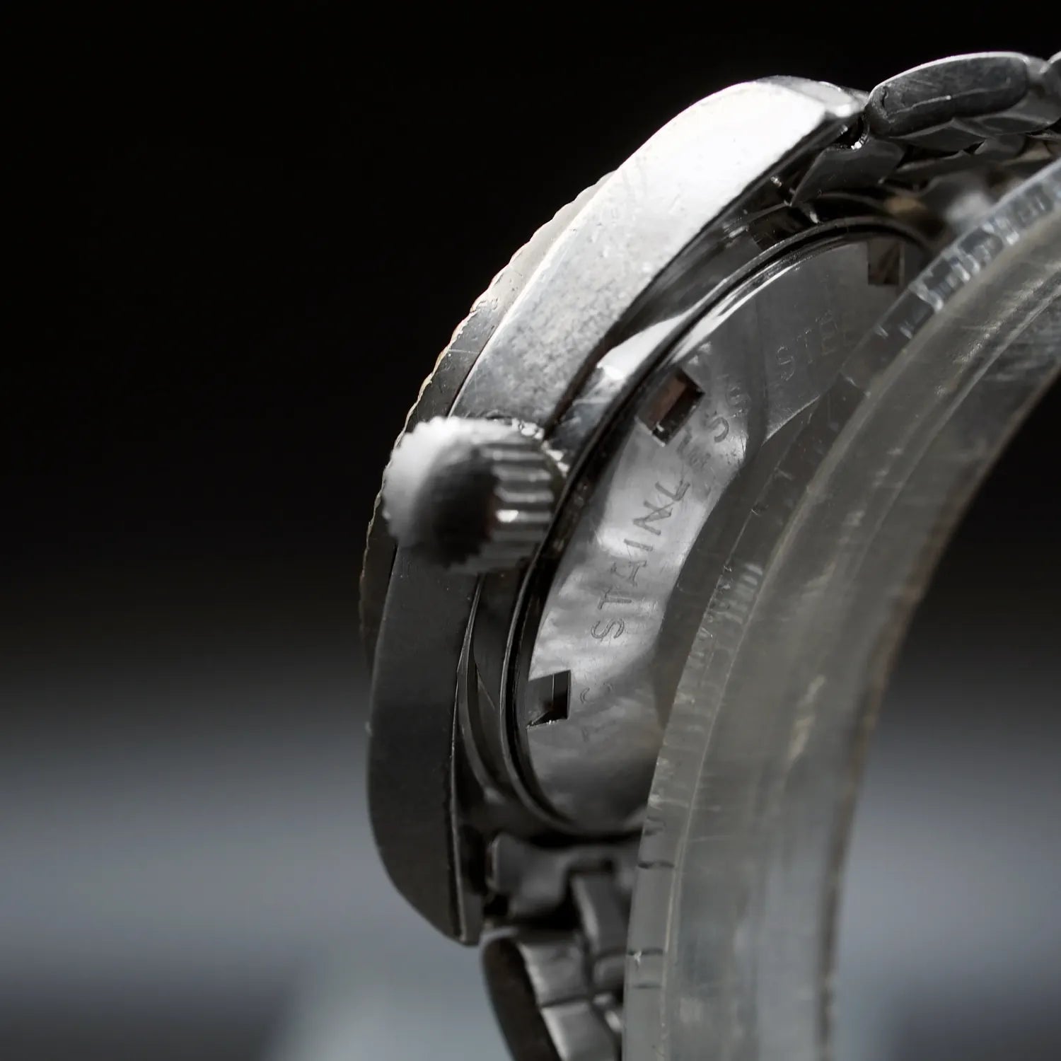 Mont Blanc Cal. 2651 – side view alternative angle