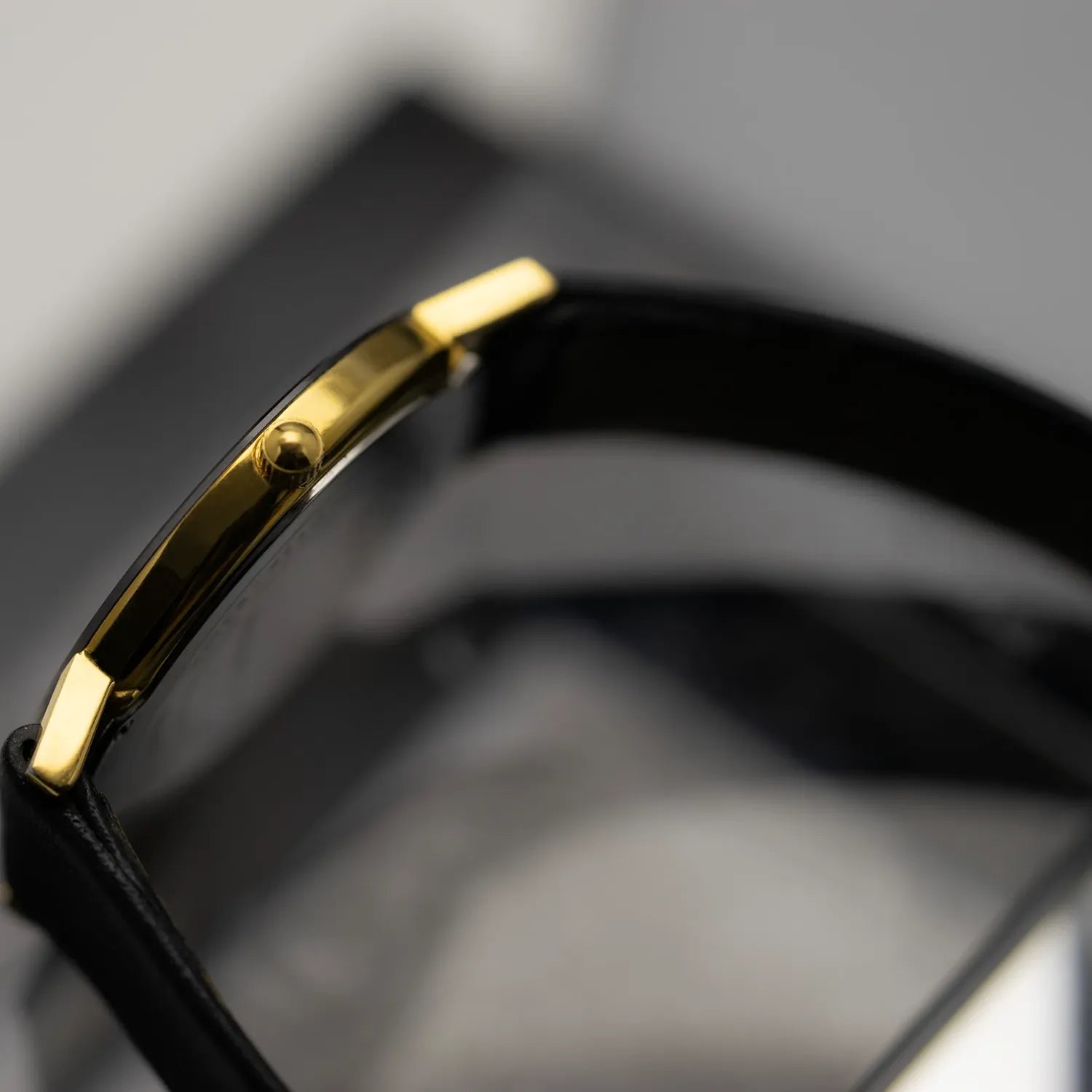 Movado Museum Ref. 88.c6.882.2 – back case