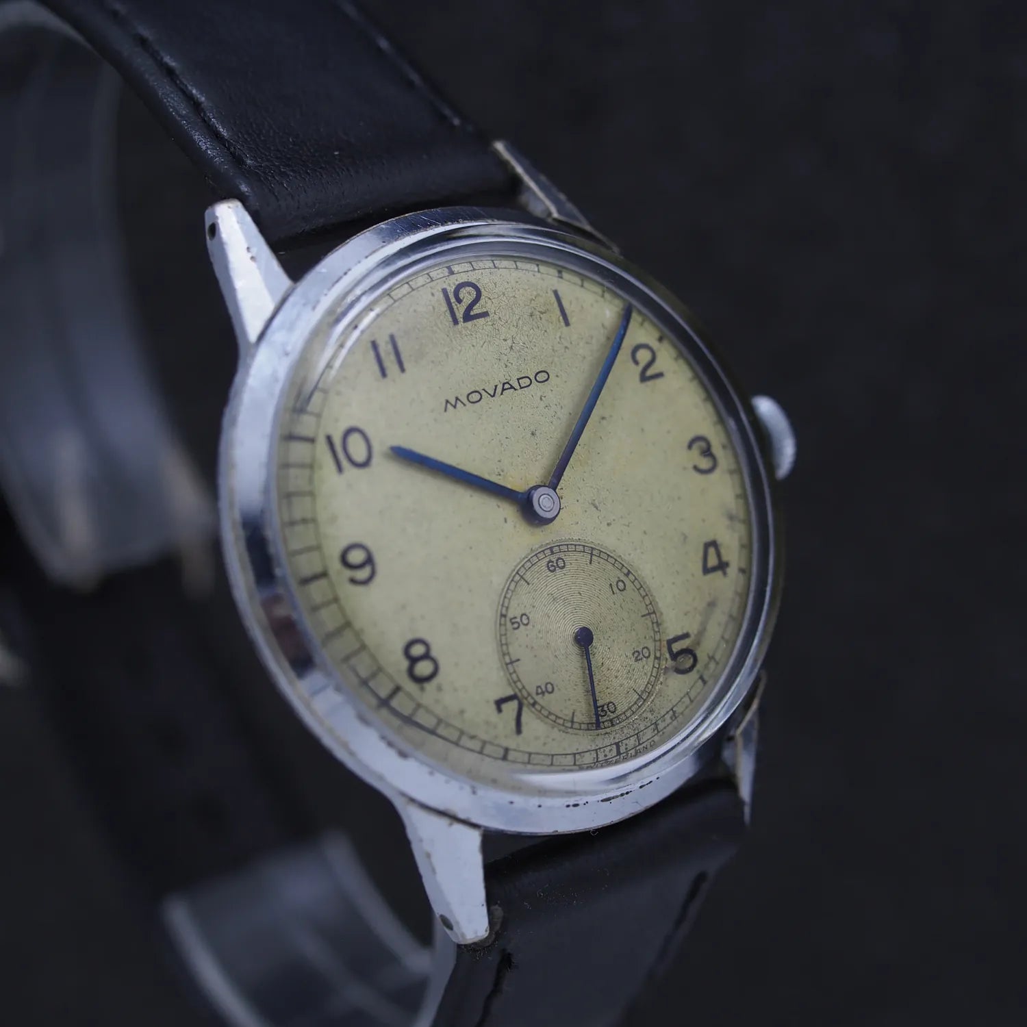 Movado Ref. 38103 – side view