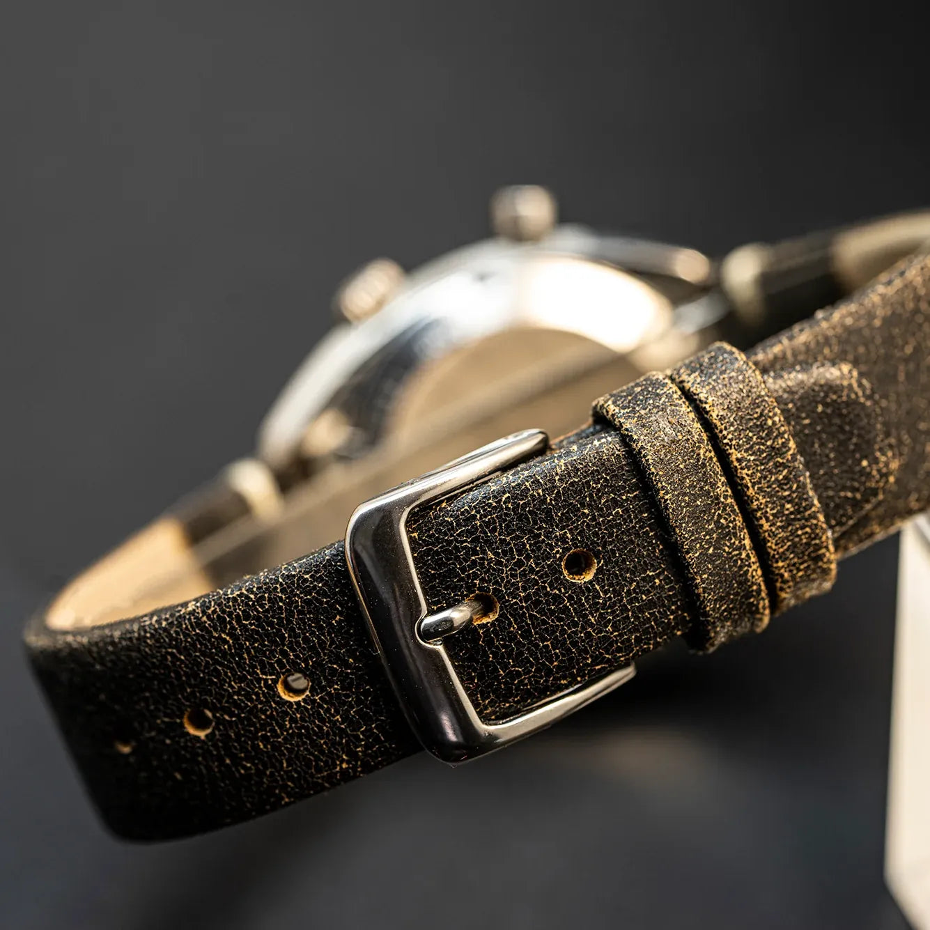 Omega Chronostop 145.010 – dial macro detail