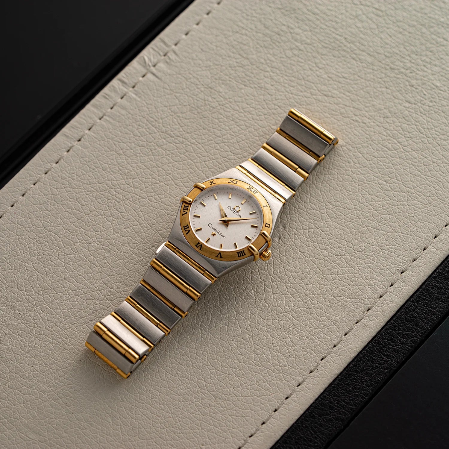 Omega Constellation 18ct Solid Gold And SS Ref. 795.1202 Top View