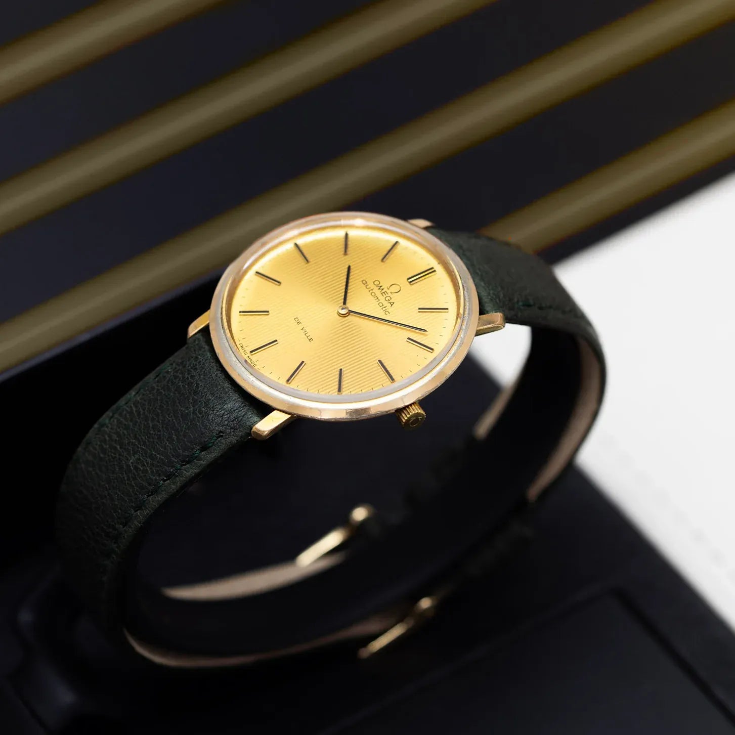 Omega De Ville Automatic Ref. 151.0039, Cal. 711 – side view alternative angle