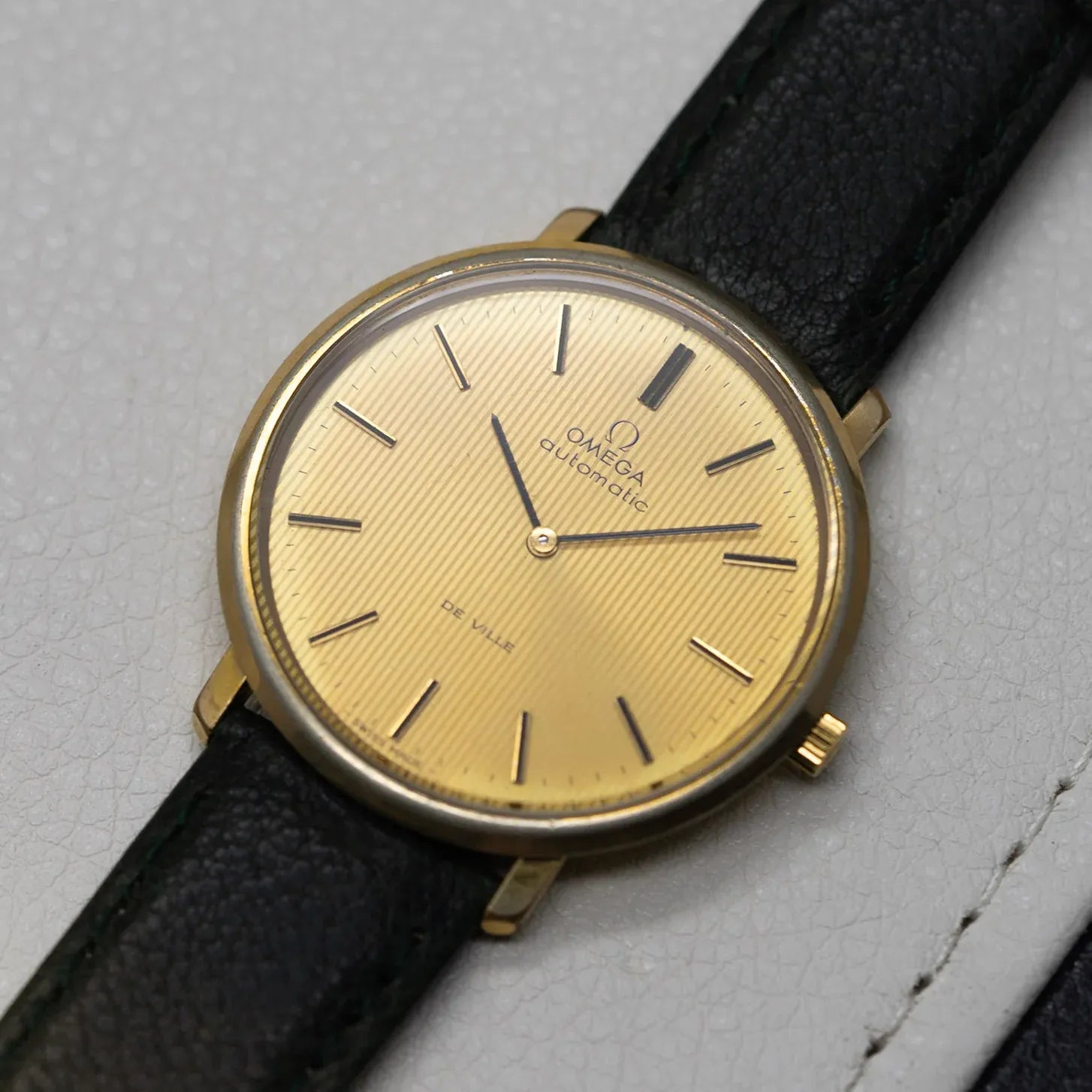 Omega De Ville Automatic Ref. 151.0039, Cal. 711 – front view
