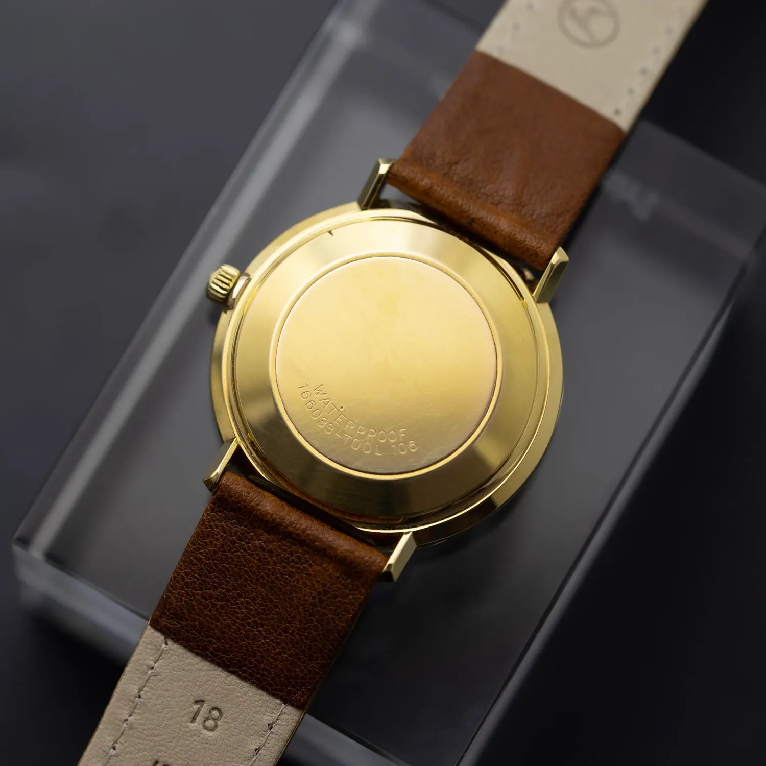 Omega De Ville Automatic Ref. 166.033 Cal. 565 – movement close-up