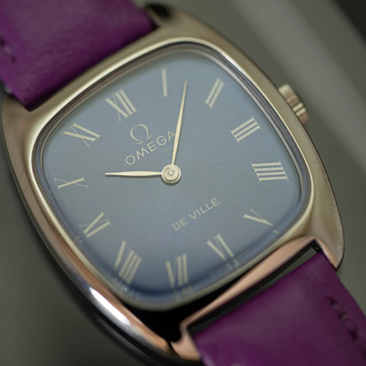 Omega De Ville Lady Ref. 511.0531 Cal. 625 – side view alternative angle