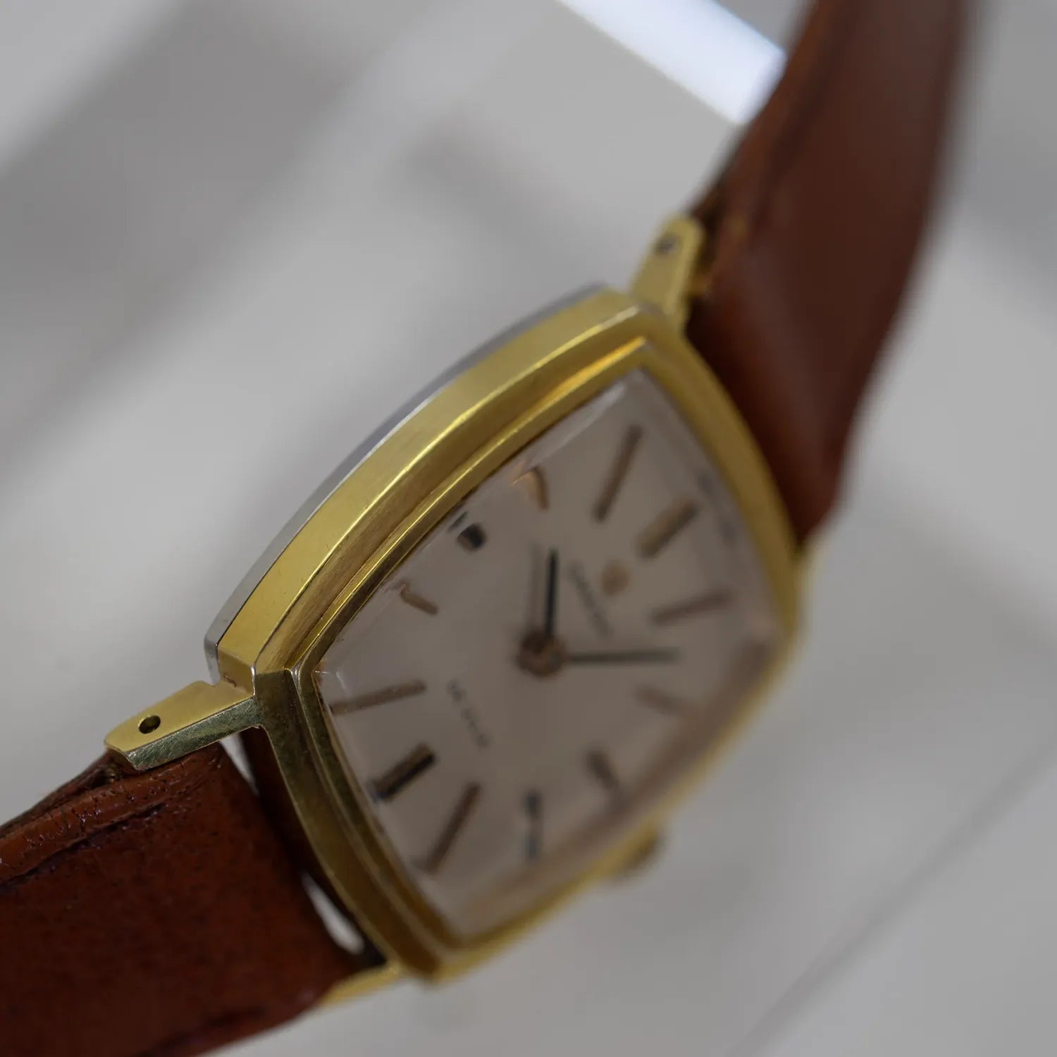 Omega De Ville Women's Watch Ref. 511.278, Cal. 620 – movement close-up