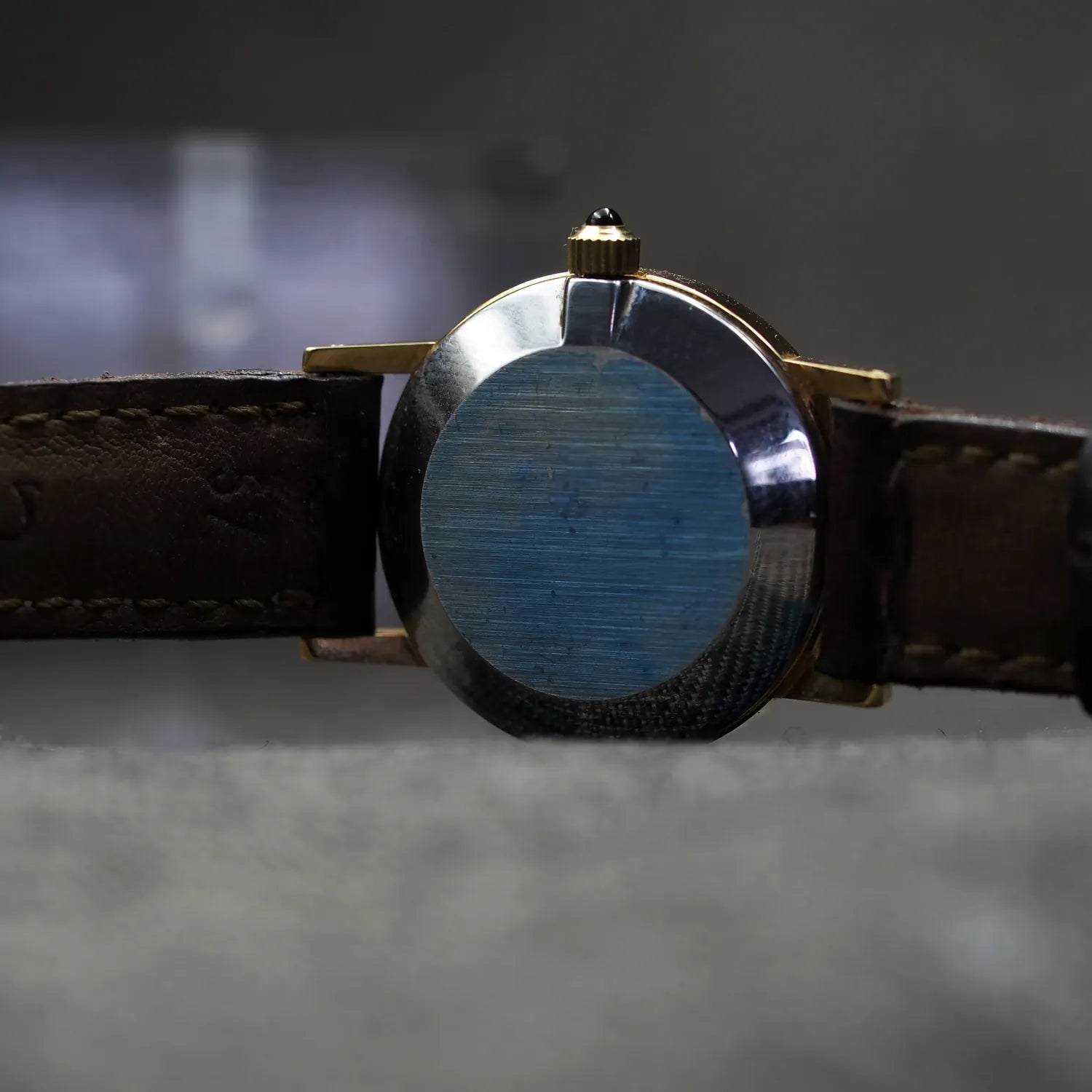 Omega De Ville – back case