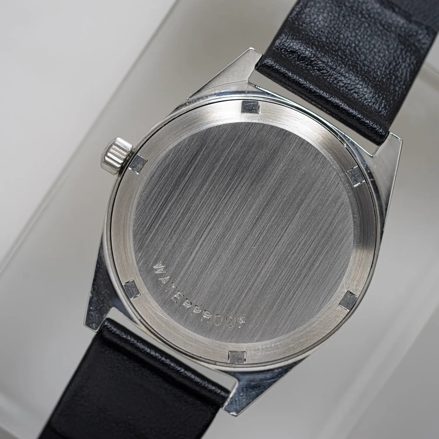 Omega Geneve 135.041 Cal. 601 Manual Winding – movement close-up