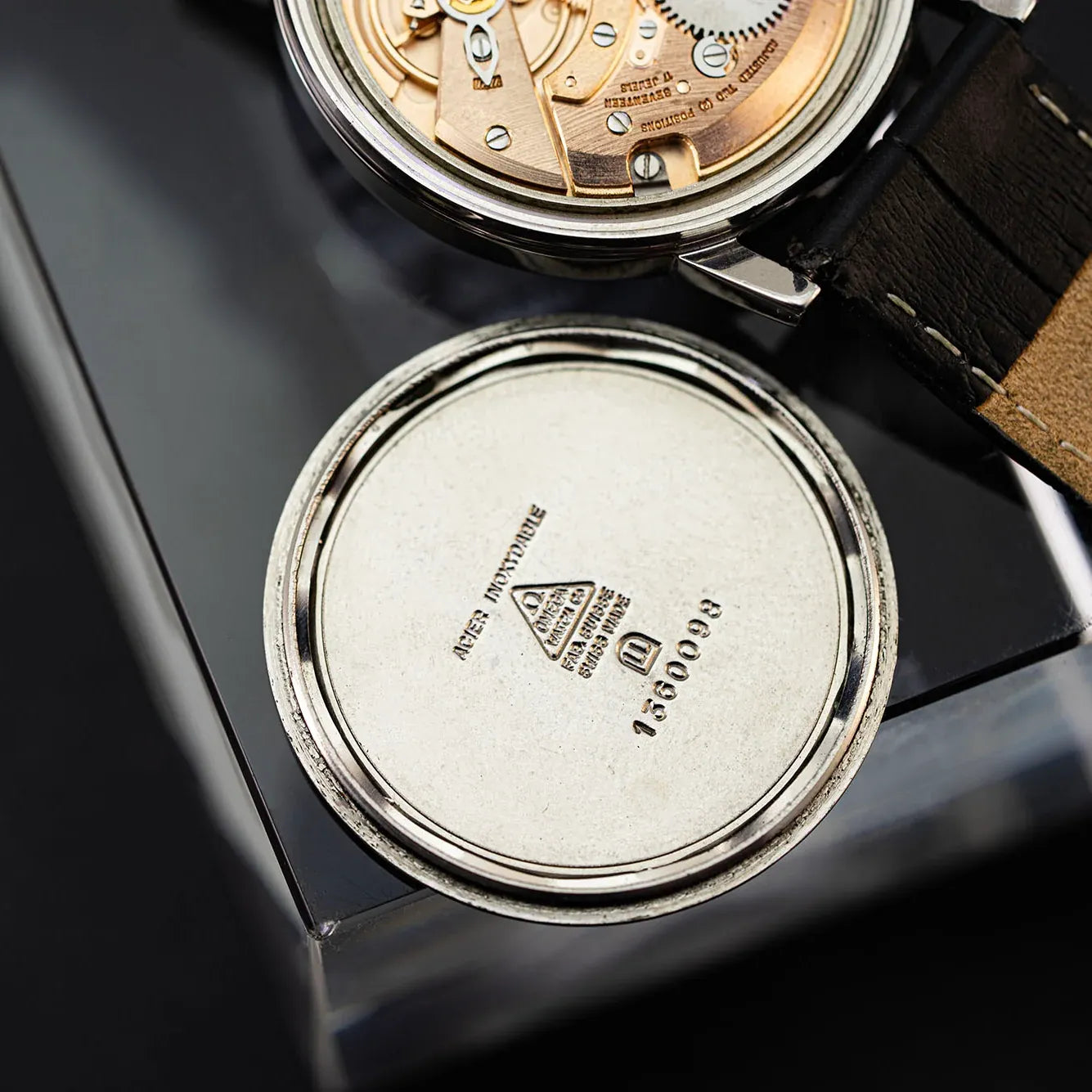 Omega Geneve 136.0098 Cal. 613 – strap detail