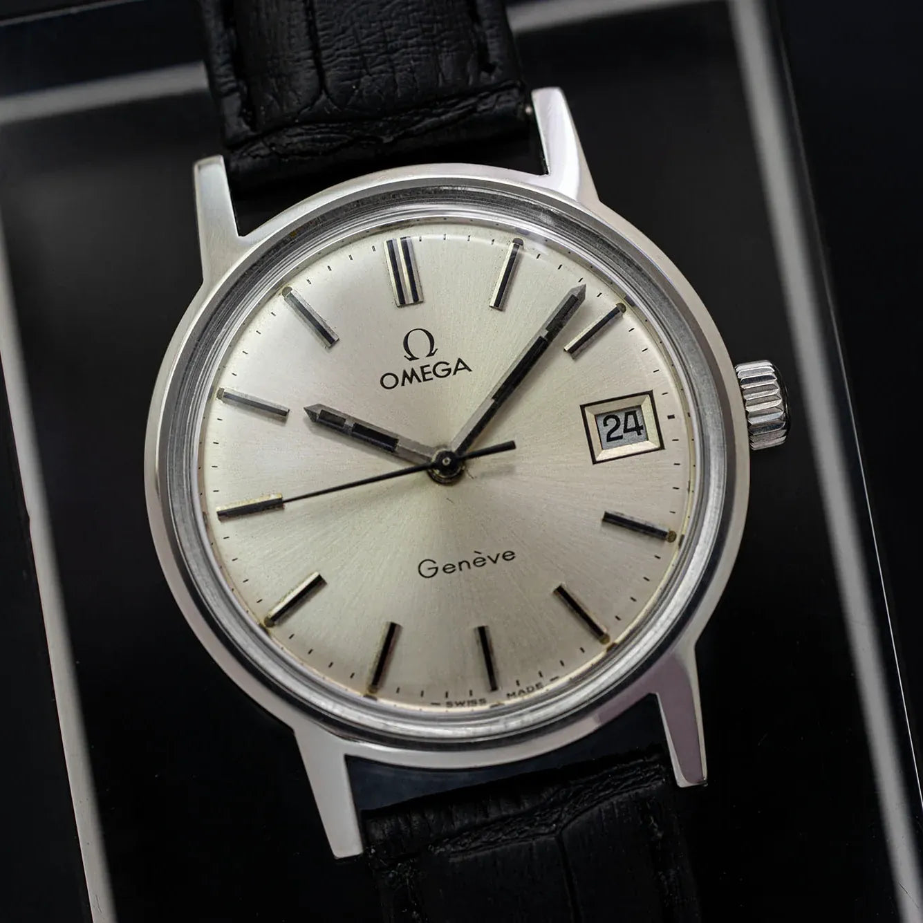 Omega Geneve 136.0098 Cal. 613 – front view