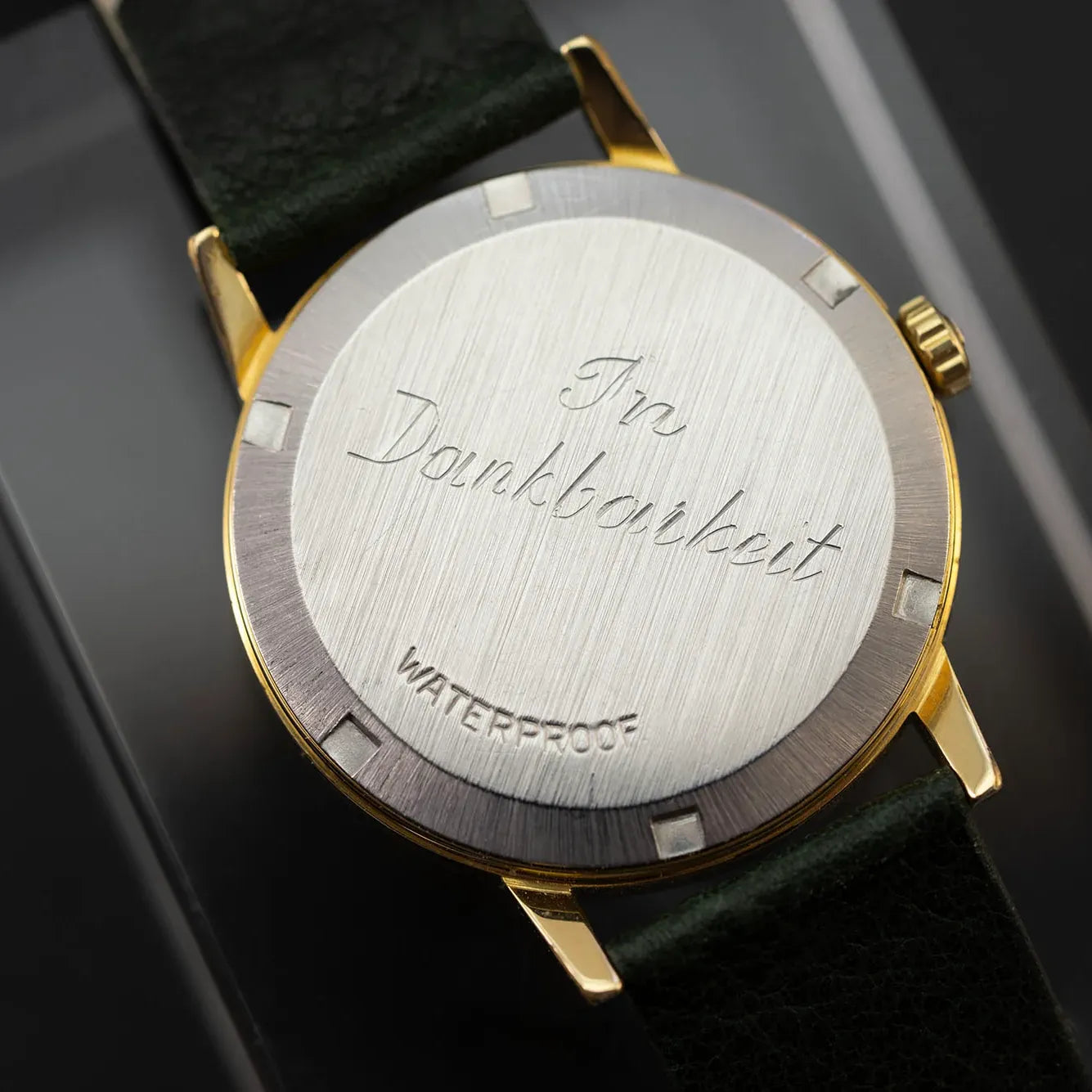 Omega Geneve 136.070 Cal. 613 – back case