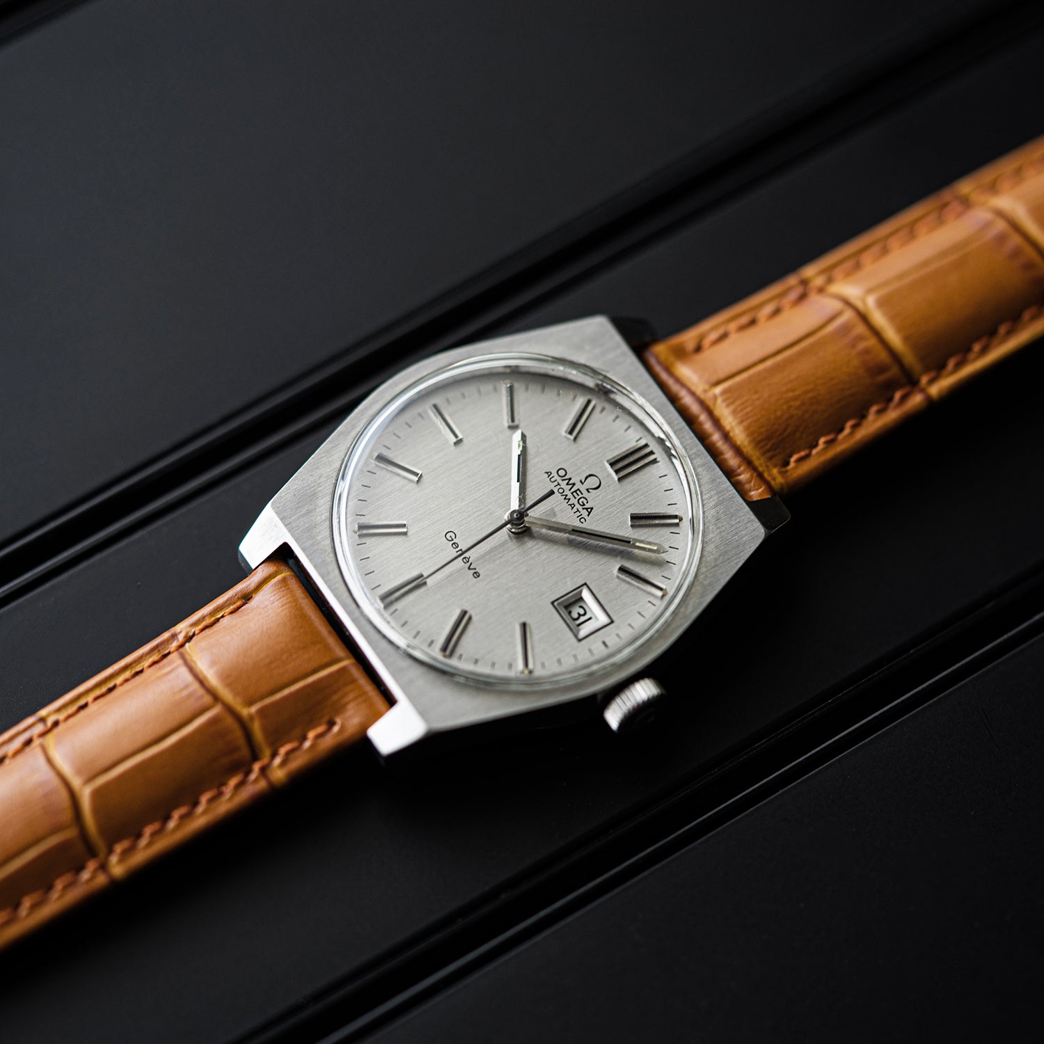 Omega Geneve Automatic 166.0118 top view