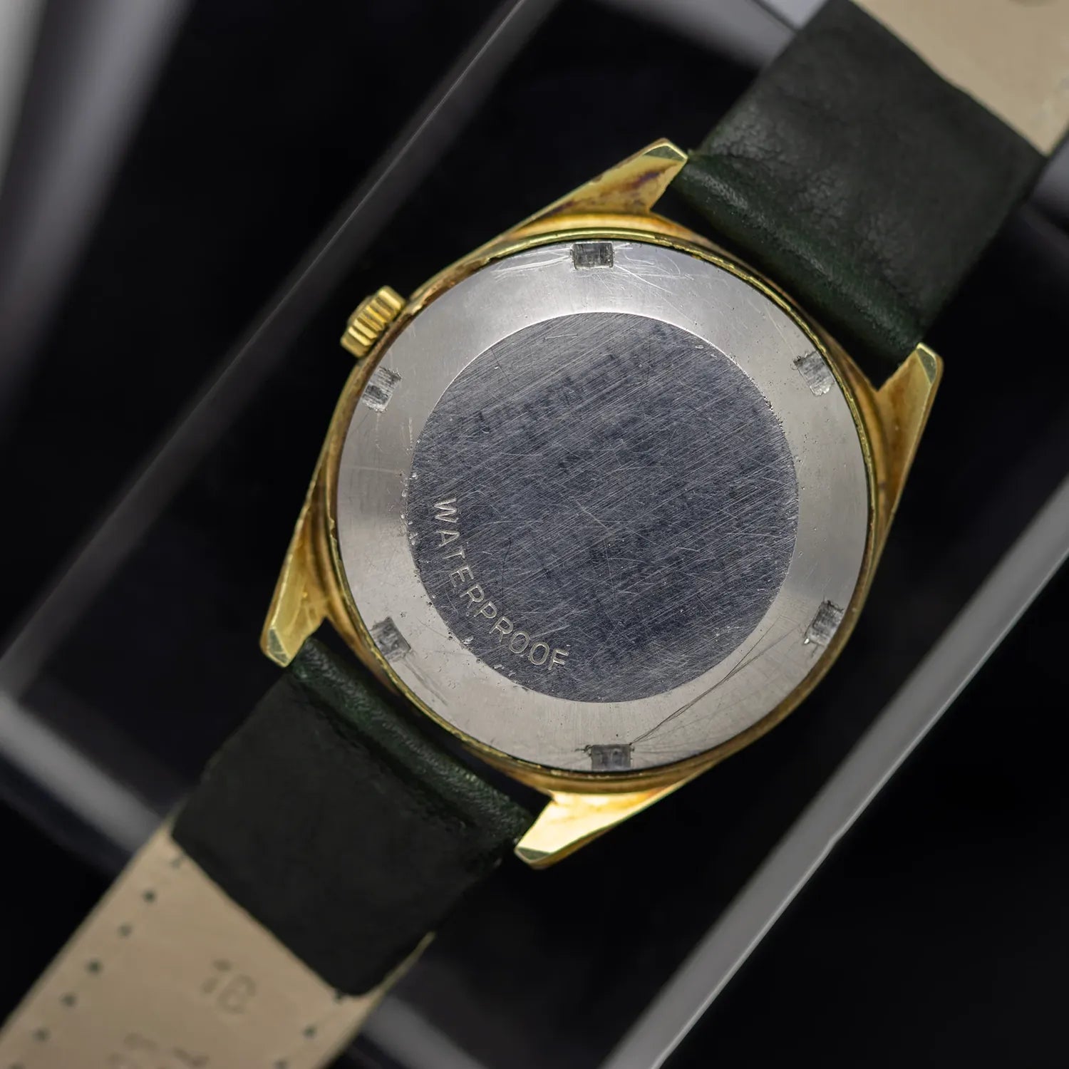 Omega Geneve Automatic Ref. 166.041 Cal. 565 – movement close-up