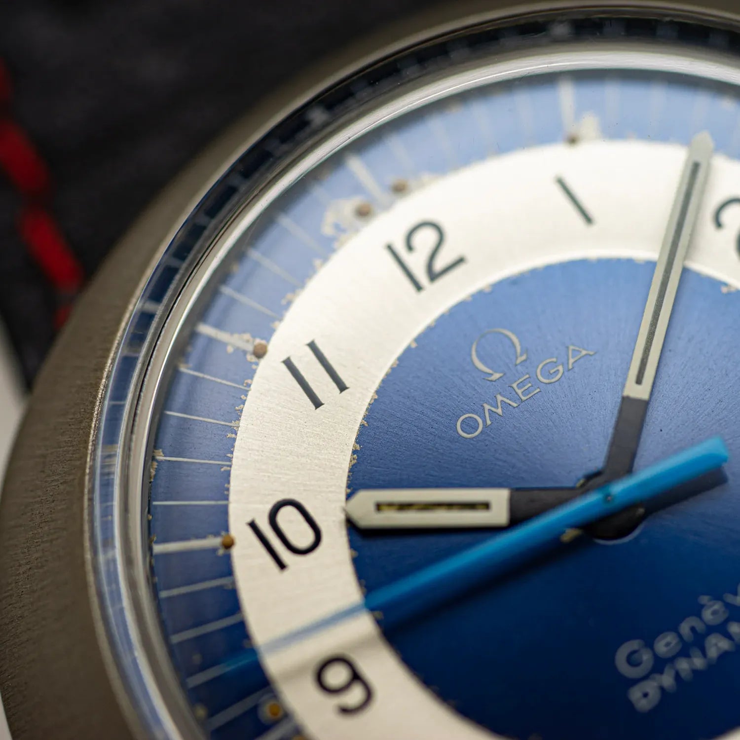 Omega Geneve Dynamic Ref. 135.033, Cal. 601 – side view