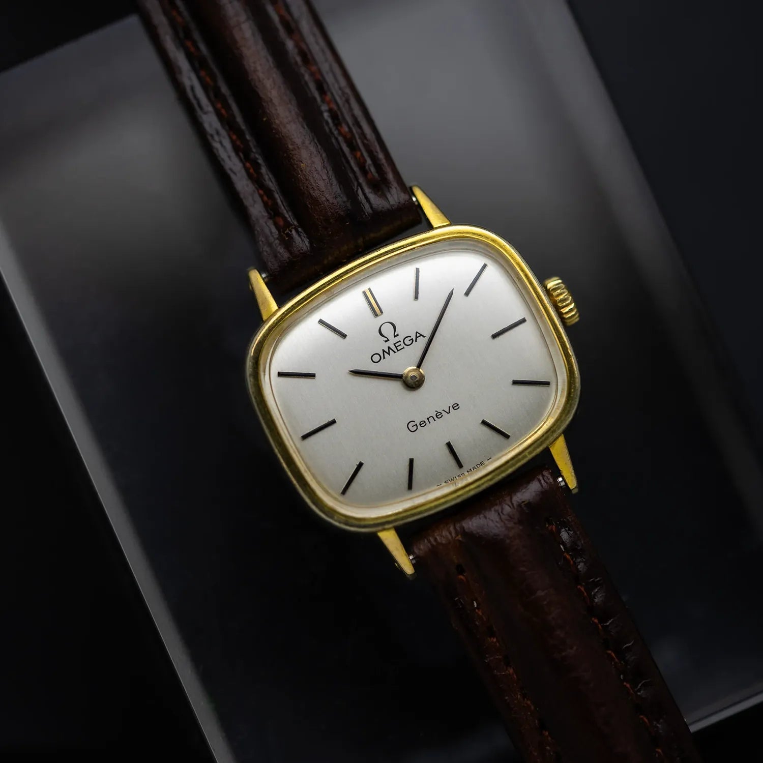 Omega Geneve Lady Ref. 511.413 Cal. 625 – front view