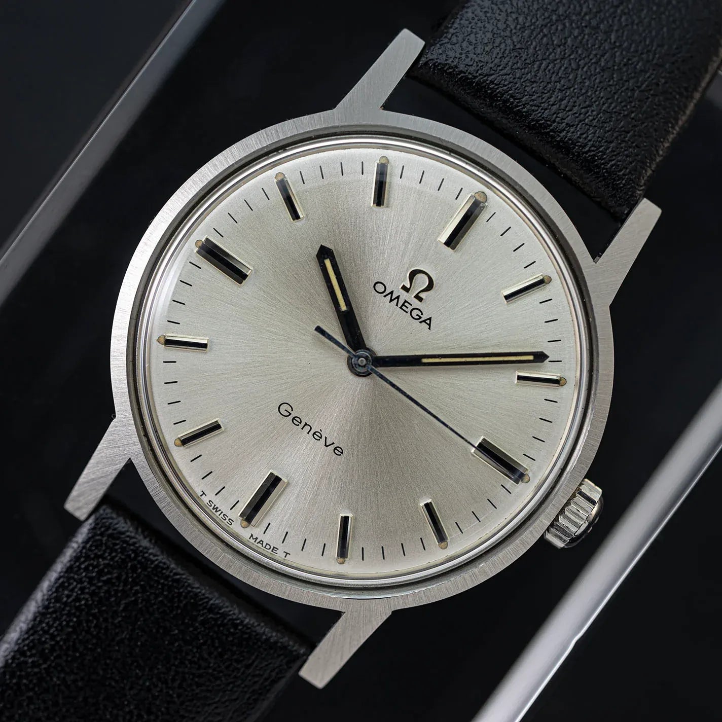 Omega Geneve Ref. 135.070 Cal. 601 – front view
