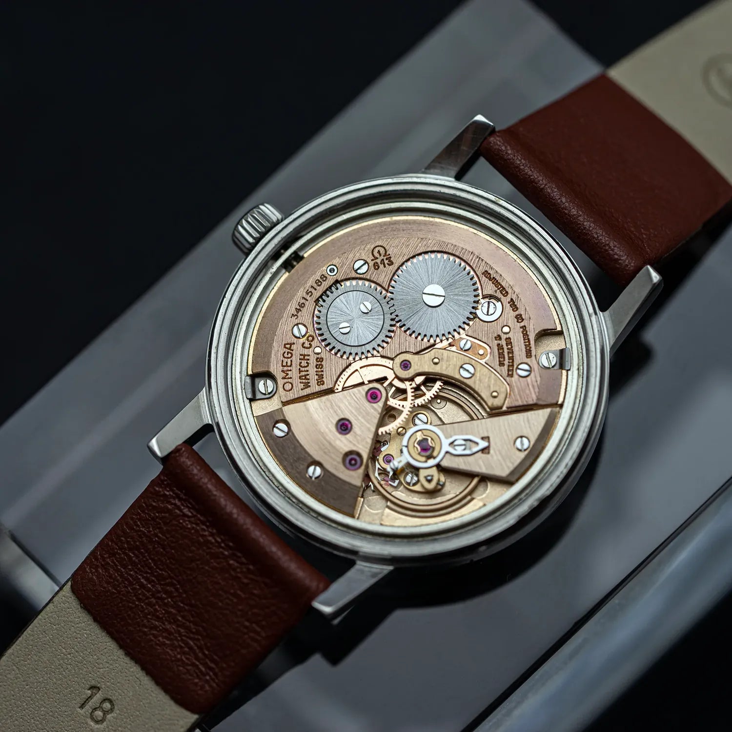 Omega Geneve Ref. 136.098 Cal. 613 – back case