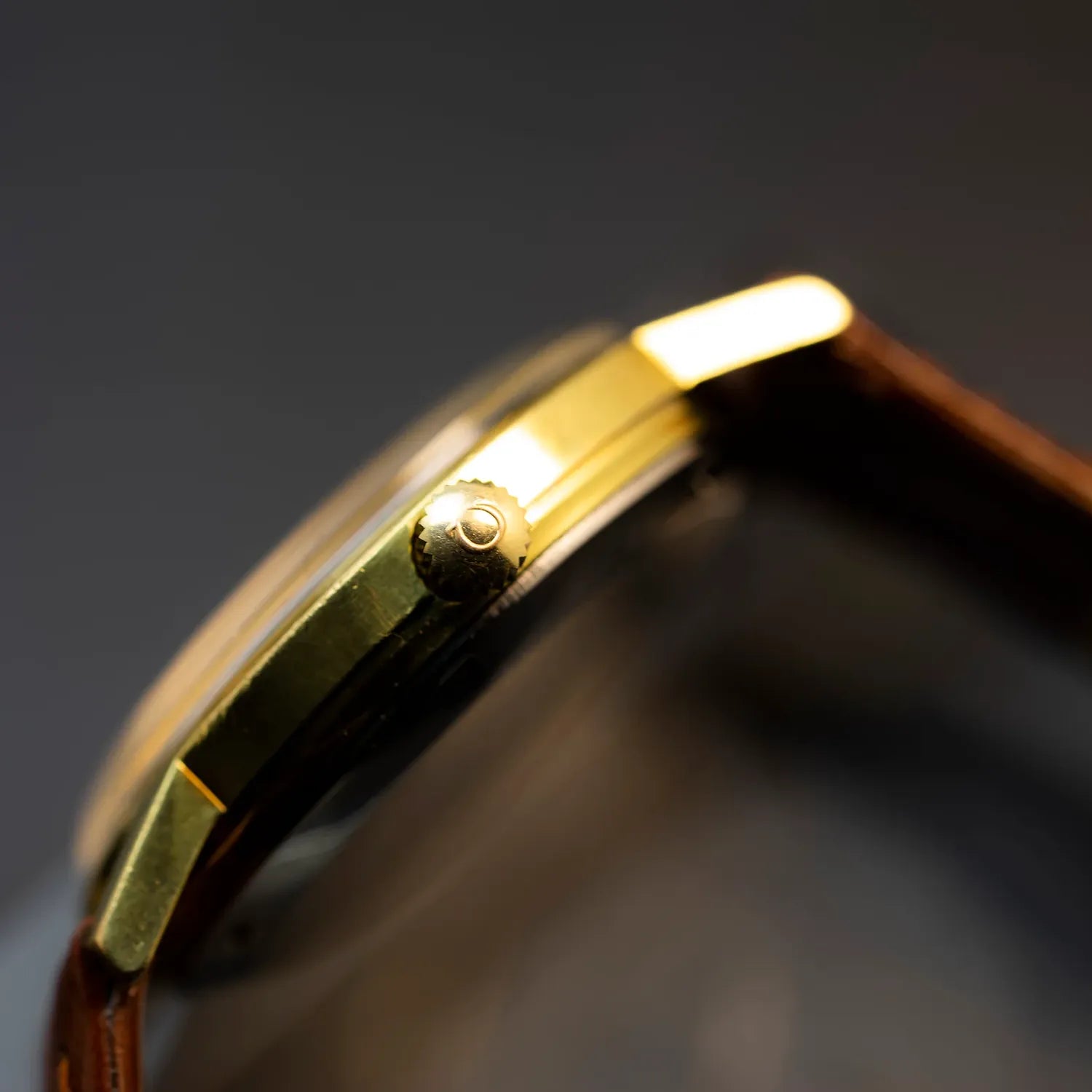 Omega Geneve Ref. 166.163 Cal. 1012 – movement close-up