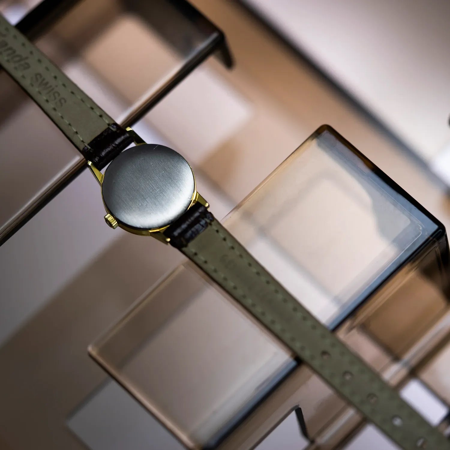 Omega Ref. 511.015 Cal. 620 – side view alternative angle