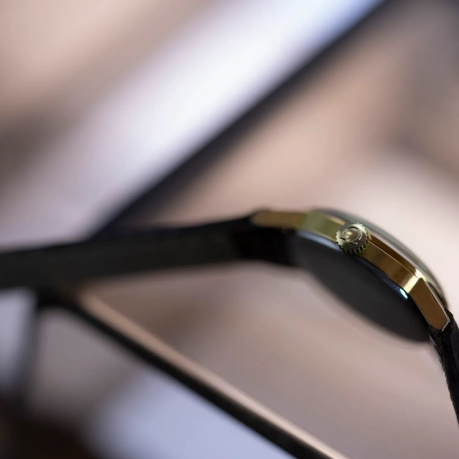 Omega Ref. 511.015 Cal. 620 – movement close-up