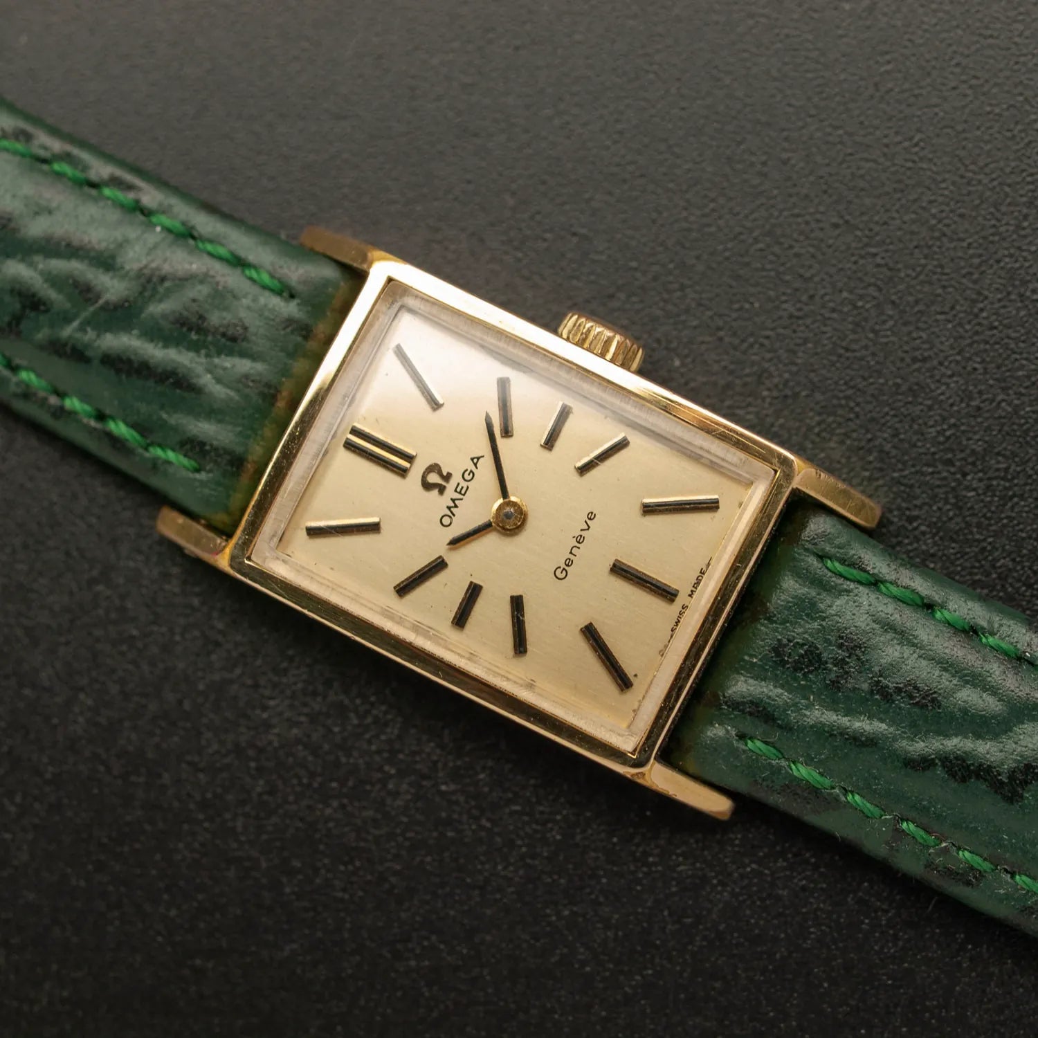 Omega Ref. 511.357, Cal. 485 – front view