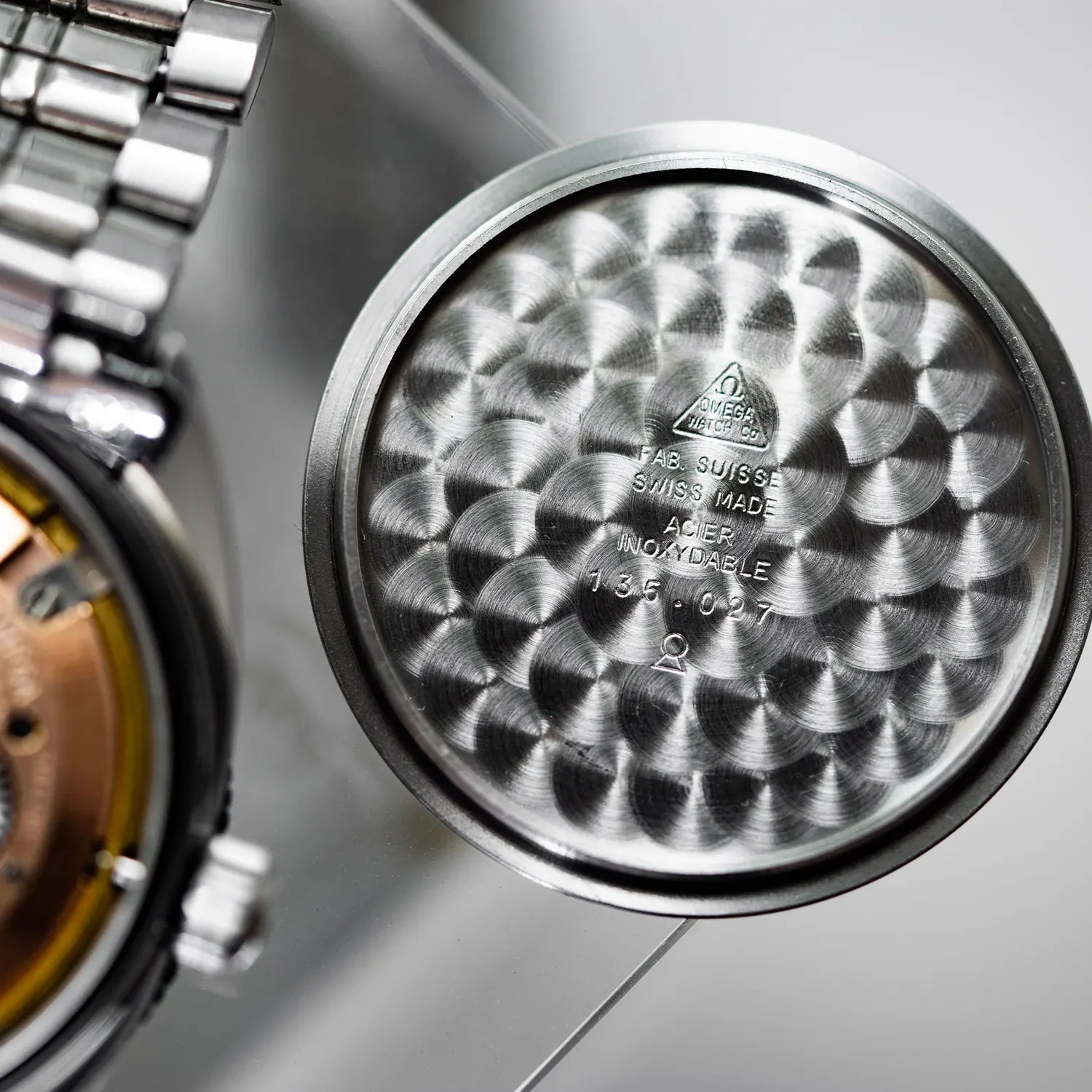 Omega Seamaster 120 Ref. 135.027 Vintage Diver Watch – movement close-up