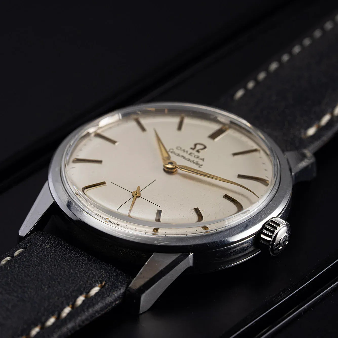 Omega Seamaster 14389 62 CSP, Cal. 268, Vintage Men's Watch – side view alternative angle