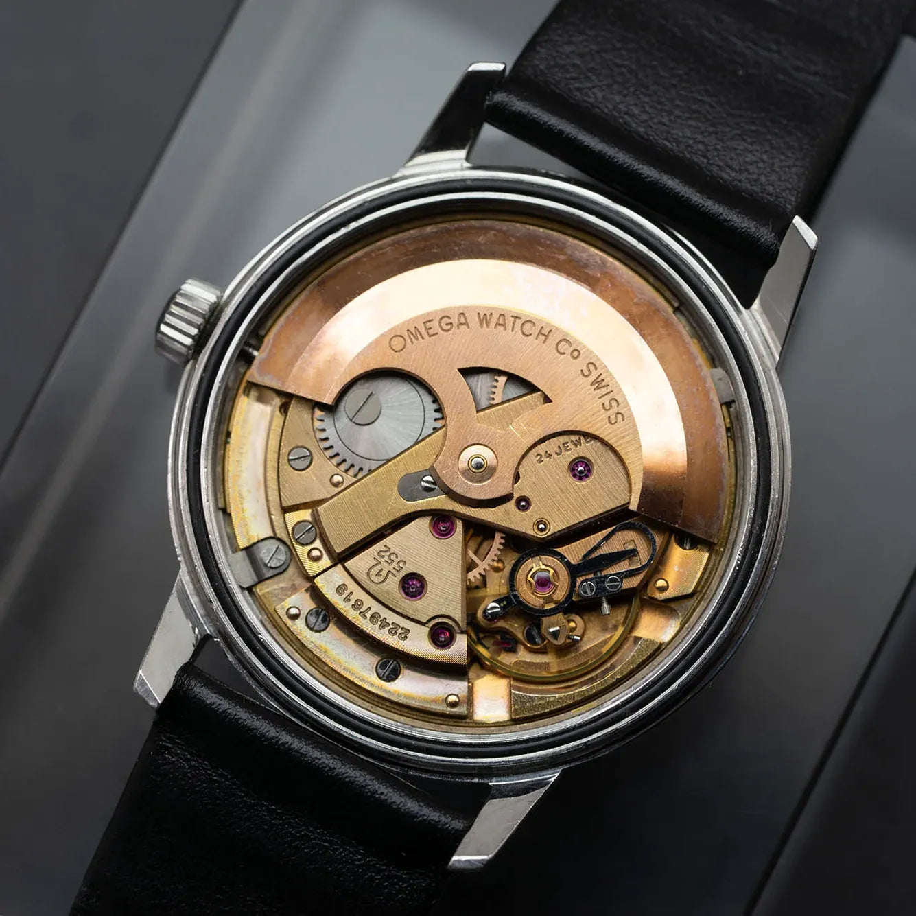 Omega Seamaster 165.002, Cal. 552 – dial close-up