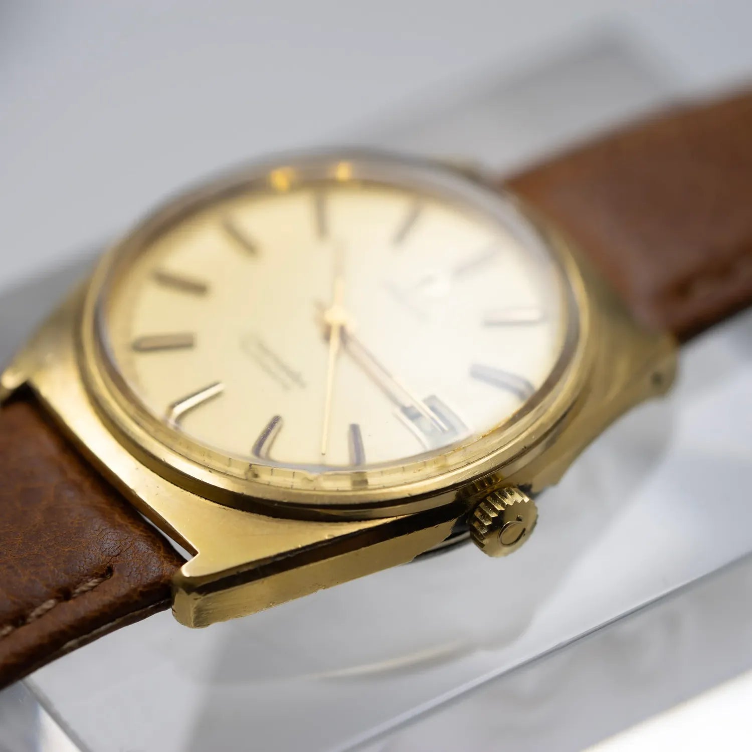 Omega Seamaster Automatic Ref. 166.0204 Cal. 1010 – side view alternative angle