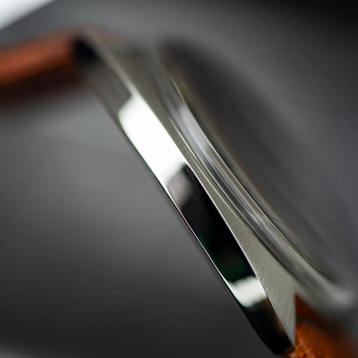 Omega Seamaster Cosmic Black 135.016 Cal. 601 – side view alternative angle