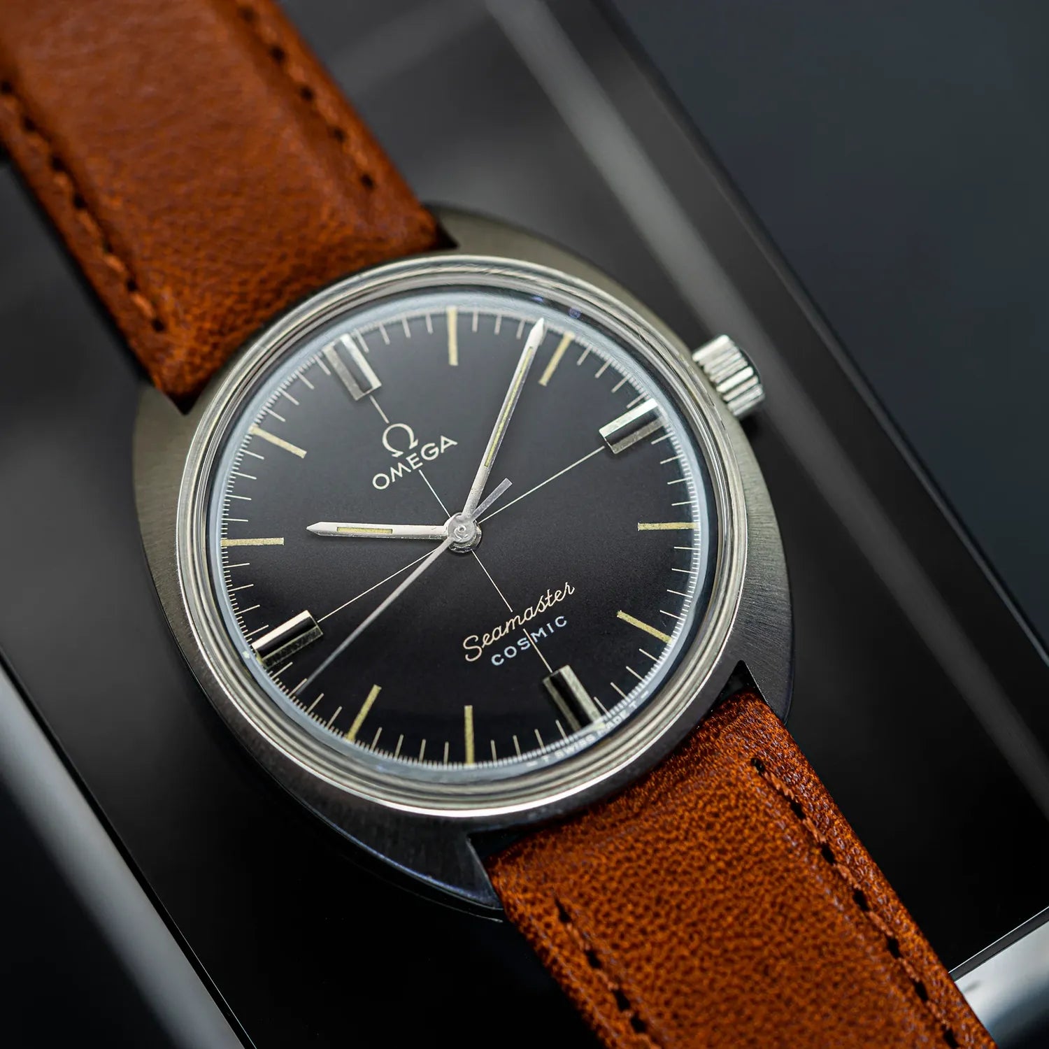 Omega Seamaster Cosmic Black 135.016 Cal. 601 – dial macro detail