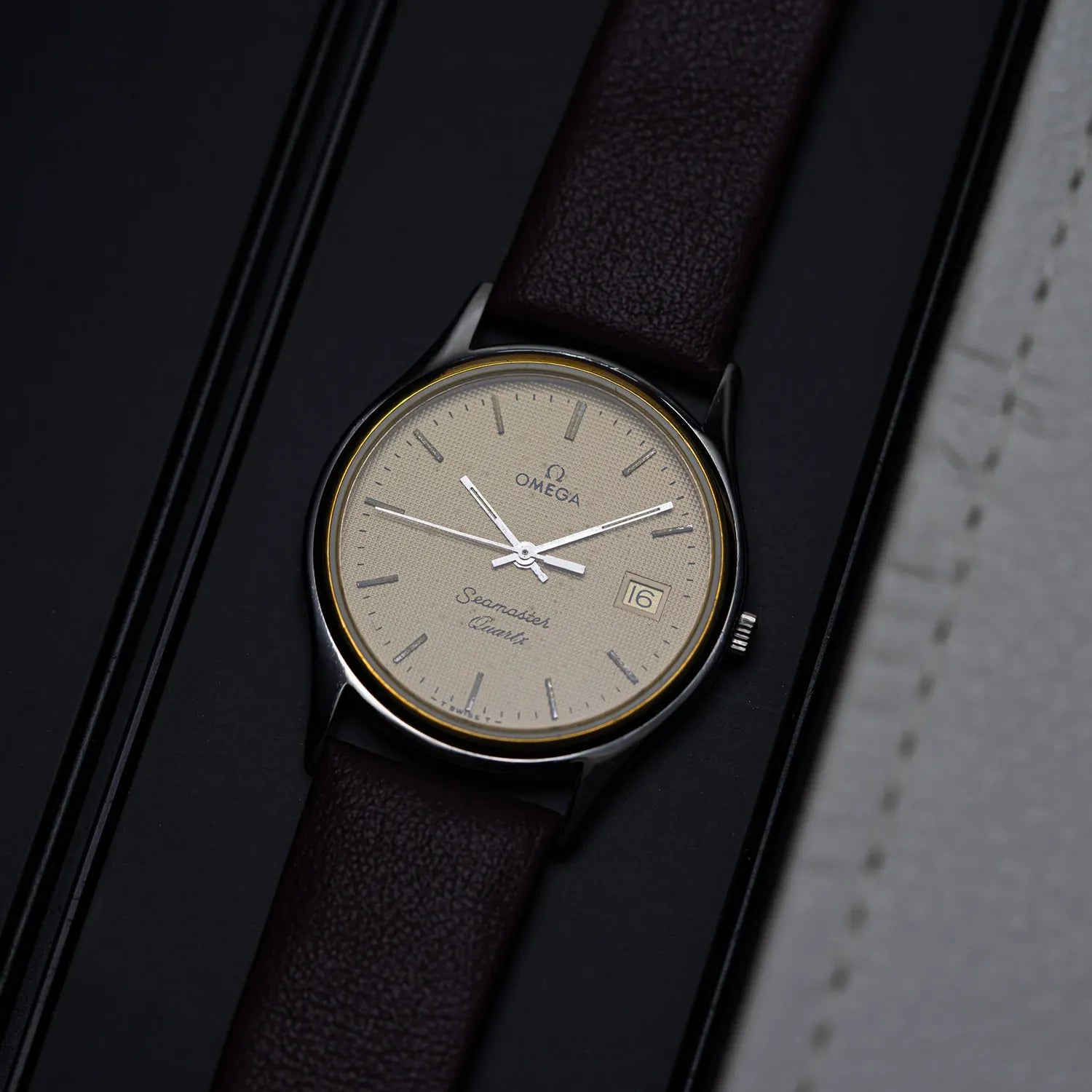 Omega Seamaster Quartz 196.0251, Cal. 1430 – front view