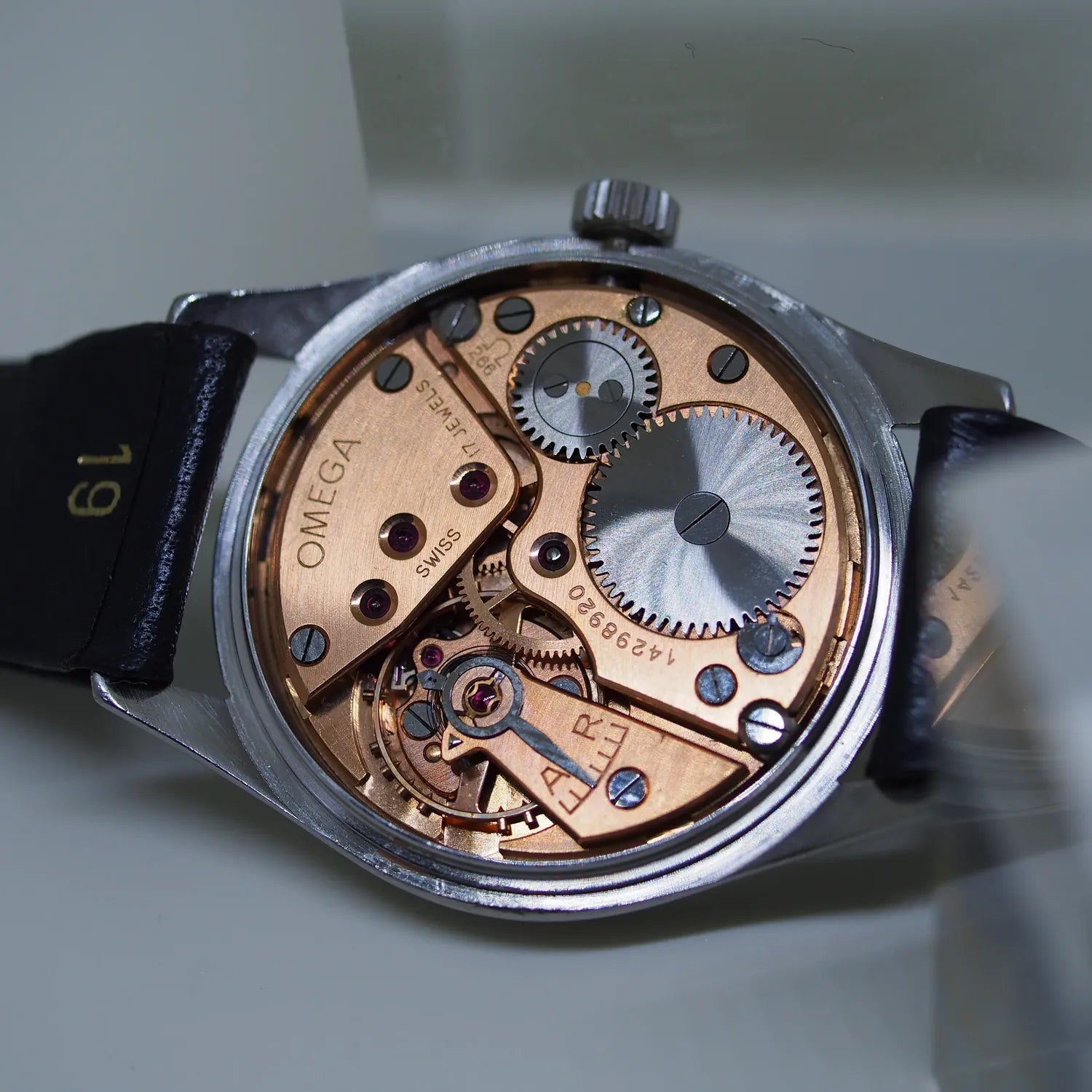 Omega Two Color Ref. 2791-4 – back case