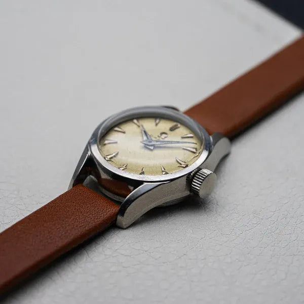 Omega Women's Watch Ref. 2668-8SC, 2655, Cal. 244 – movement close-up
