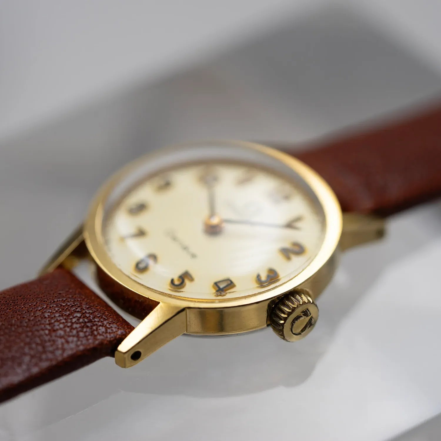 Omega Women's Watch Ref. 511.0451, Cal. 625 – strap detail